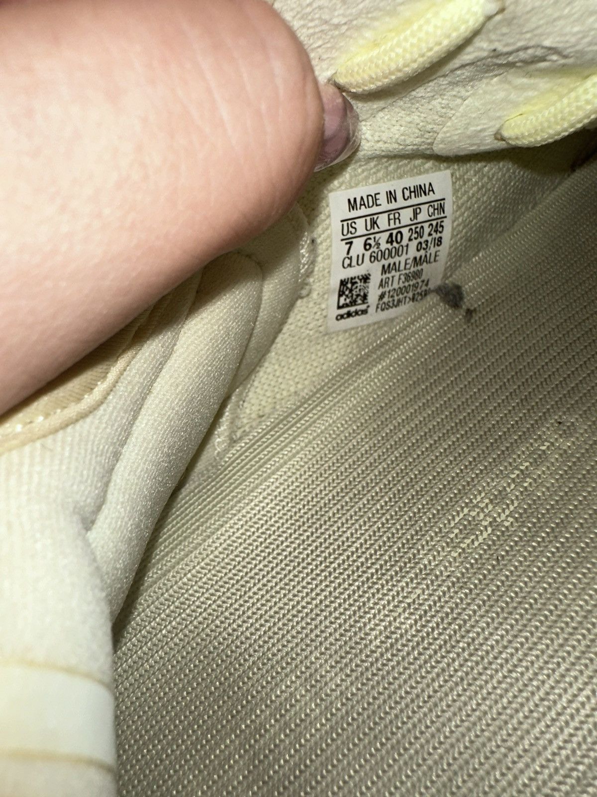 Yeezy ADIDAS YEEZY BOOST 350 V2 BUTTER YELLOW SIZE 7 Size US 7 / EU 40 - 5 Thumbnail