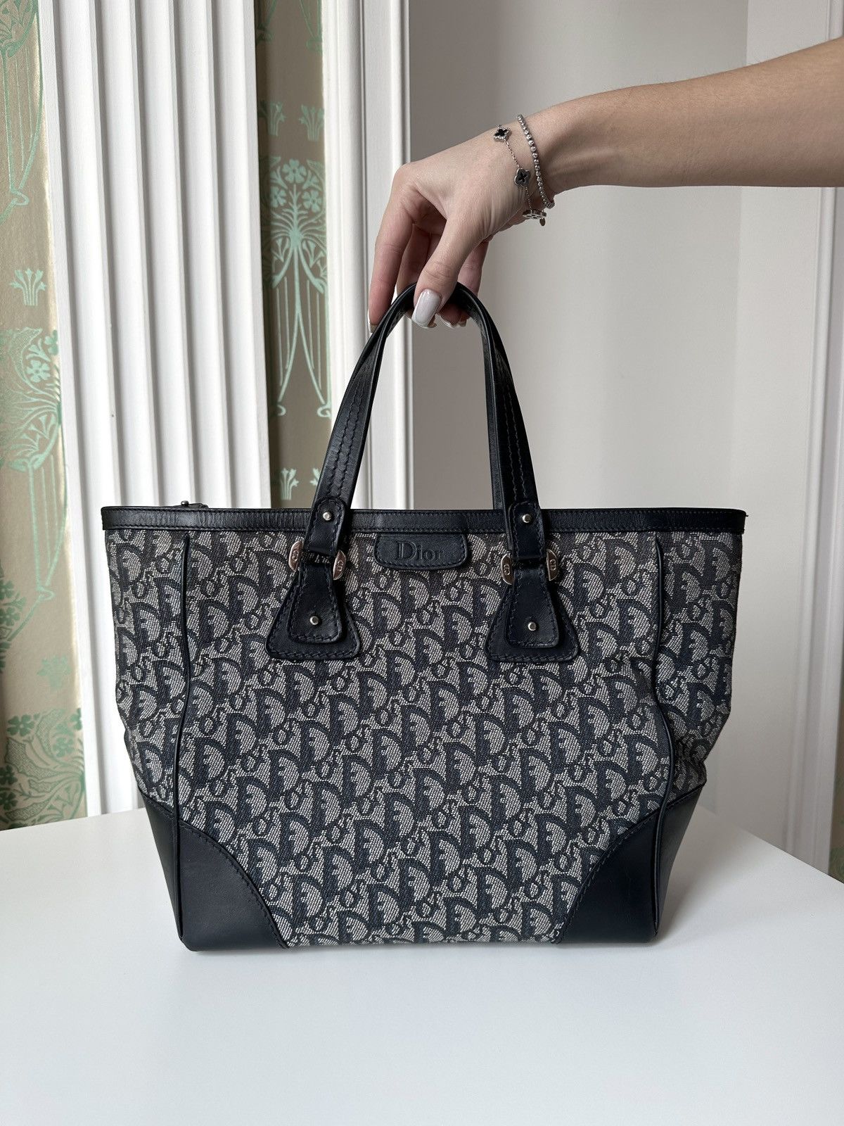 Christian Dior Monsieur DIOR Monogram Navy Diorissimo Canvas Medium Tote Bag Size ONE SIZE - 1 Thumbnail