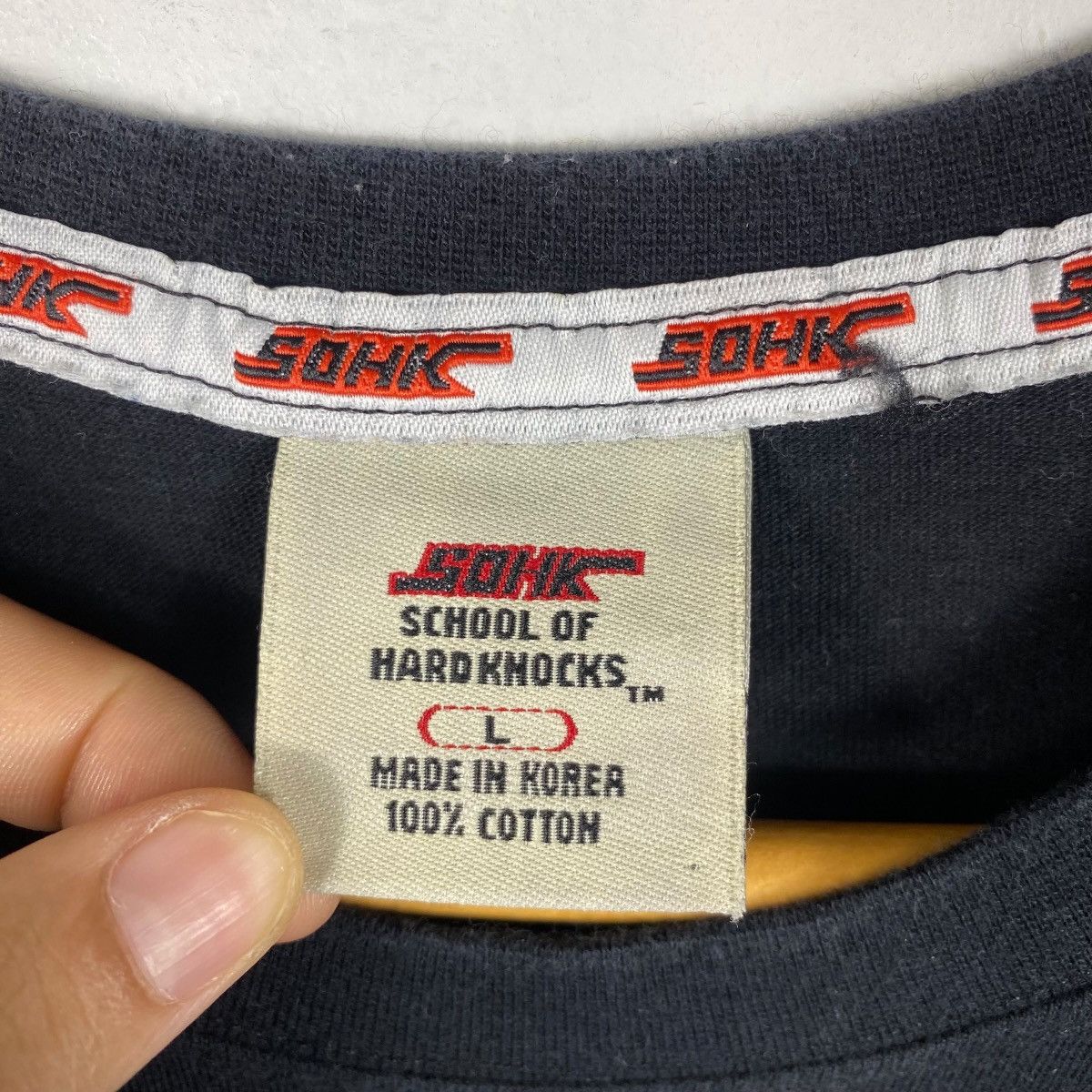 Vintage Vintage 00s SOHK School Of Hard Knocks Logo Graphic Tee Size US L / EU 52-54 / 3 - 6 Thumbnail