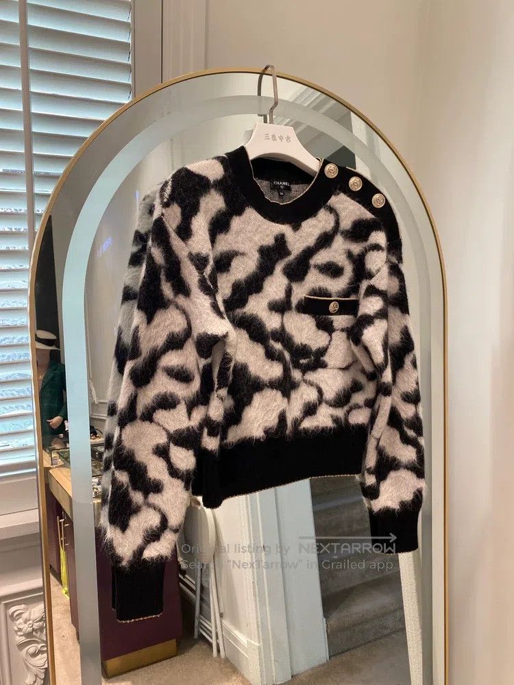 Other Chanel 20a black and white horsehair knitted sweater Size XS / US 0-2 / IT 36-38 - 1 Thumbnail