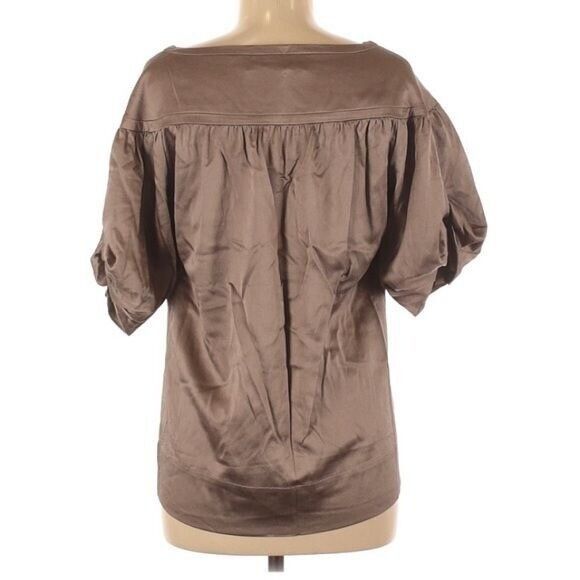 Diane von Furstenberg DVF DIANE VON FURSTENBERG 100 % Silk size 6 short sleeve tan Size M / US 6-8 / IT 42-44 - 2 Thumbnail