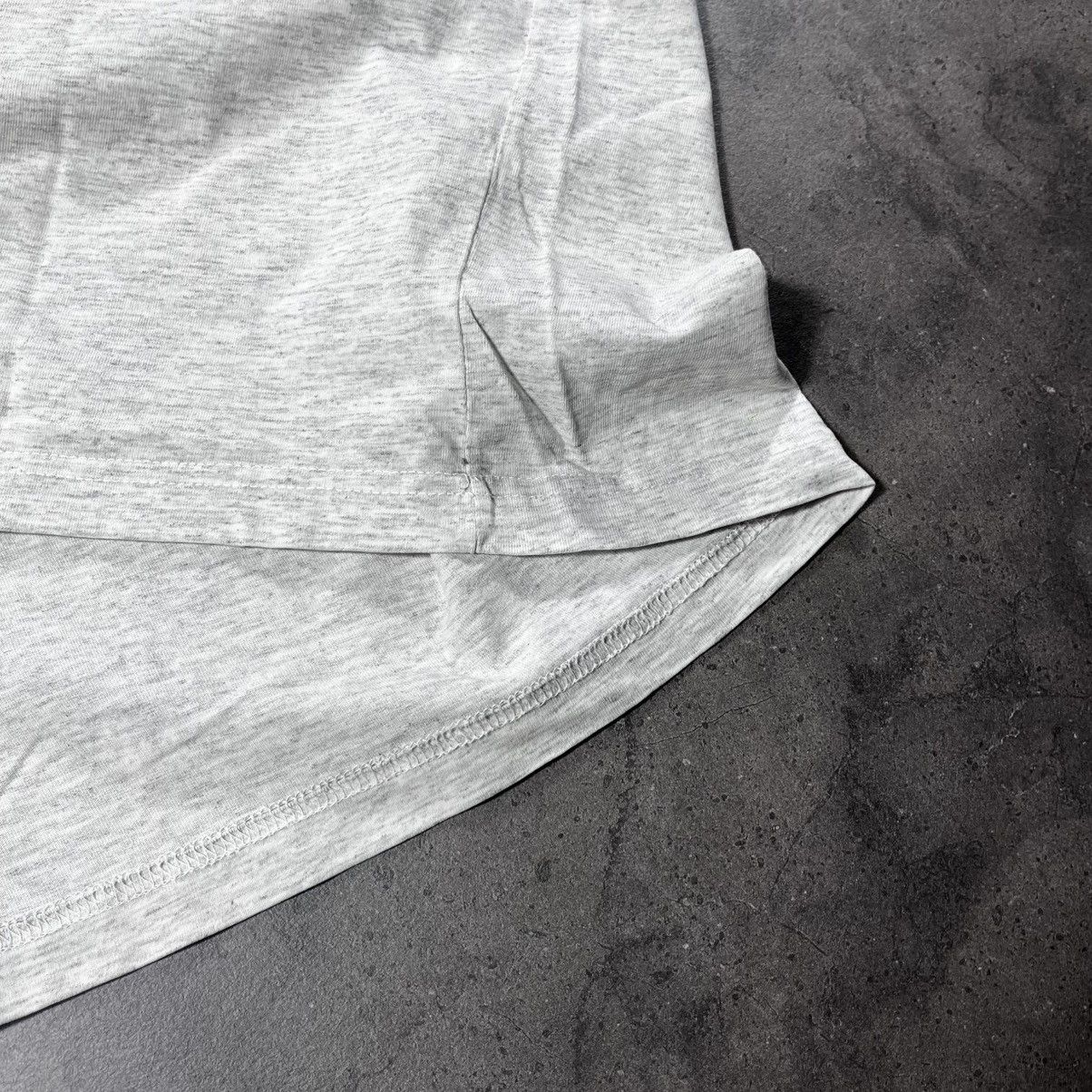 Nike Vintage 90s Nike Silver Tag Small Swoosh Boxy Tshirt Tee Size US M / EU 48-50 / 2 - 16 Thumbnail