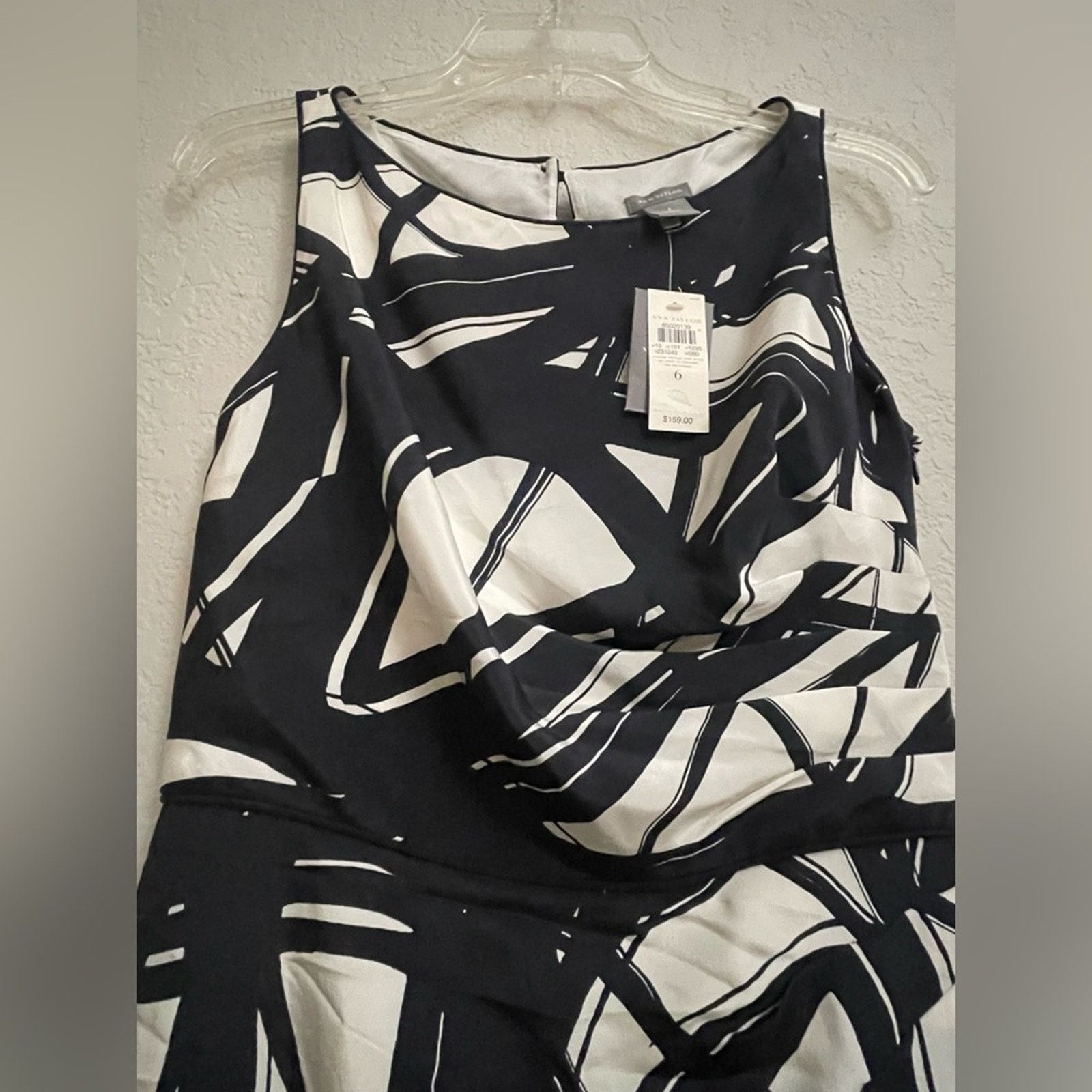Ann Taylor Ann Taylor Sleeveless 100% Silk Black Ruched Dress Size 6 Size M / US 6-8 / IT 42-44 - 4 Thumbnail