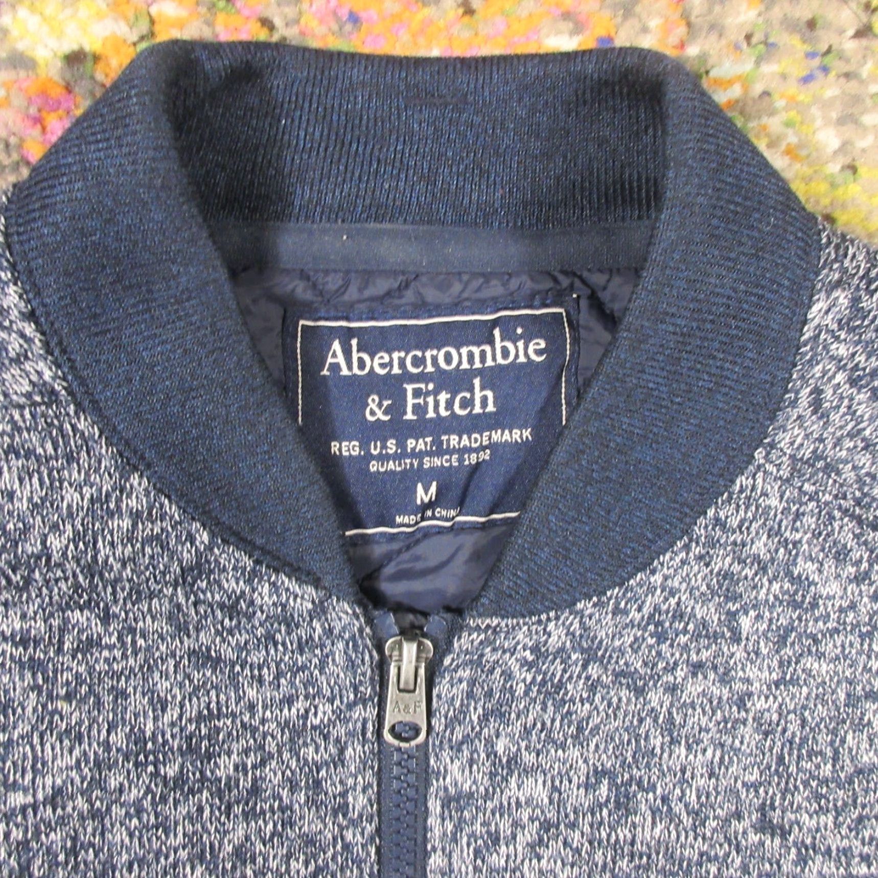 Abercrombie & Fitch Abercrombie & Fitch Jacket Mens M Bomber Insulated Quilted Blade Collar Zip Stand-Up Gray 90s Preppy Casual Walking Jacket Size US M / EU 48-50 / 2 - 4 Thumbnail