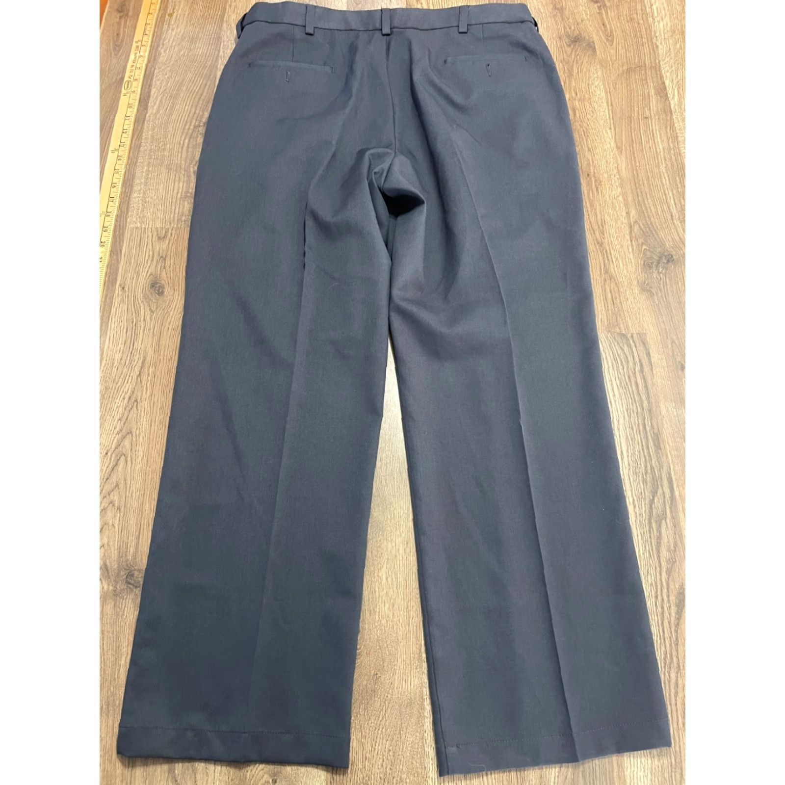 Haggar Haggar Mens Pants 38x30 Blue Classic Fit Pleated Dress Pants COOL18PRO Mens Clothing Pants Size US 38 / EU 54 - 2 Thumbnail