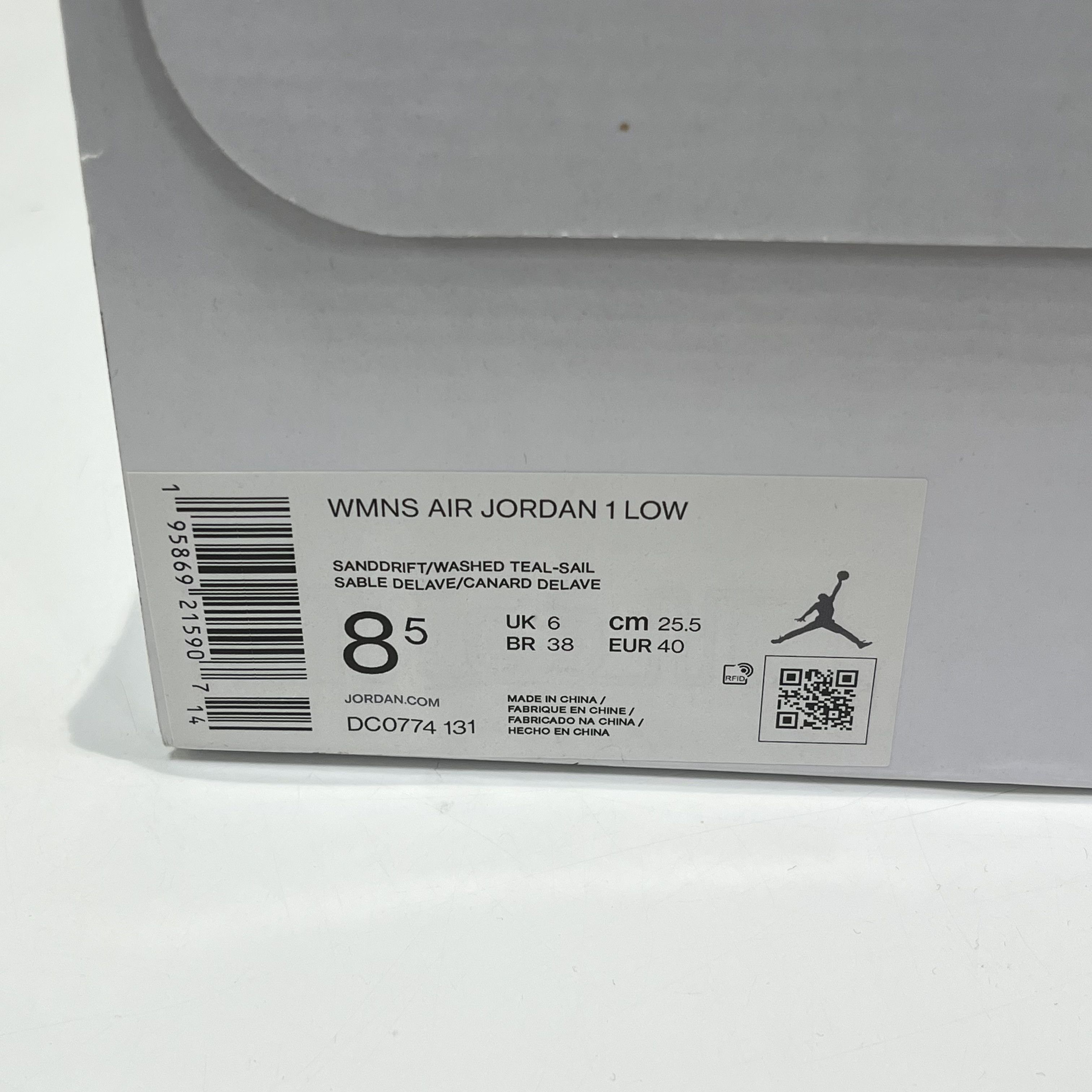 Nike Air Jordan 1 Low Tropical Teal (W) Size US 8.5 / IT 38.5 - 7 Thumbnail