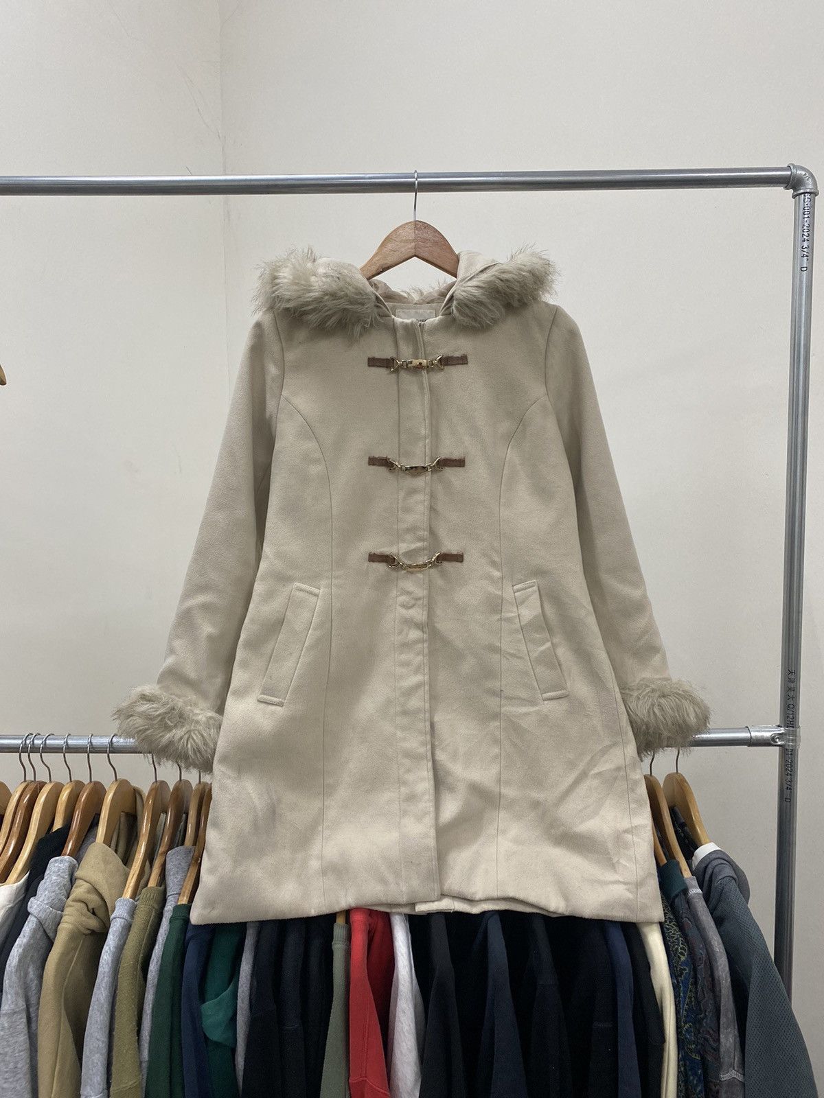 Japanese Brand × Vintage GLACIER FUR HAIRY PUNK GRUNGE LGB BUCKLE JACKET WINTER Size M / US 6-8 / IT 42-44 - 9 Thumbnail