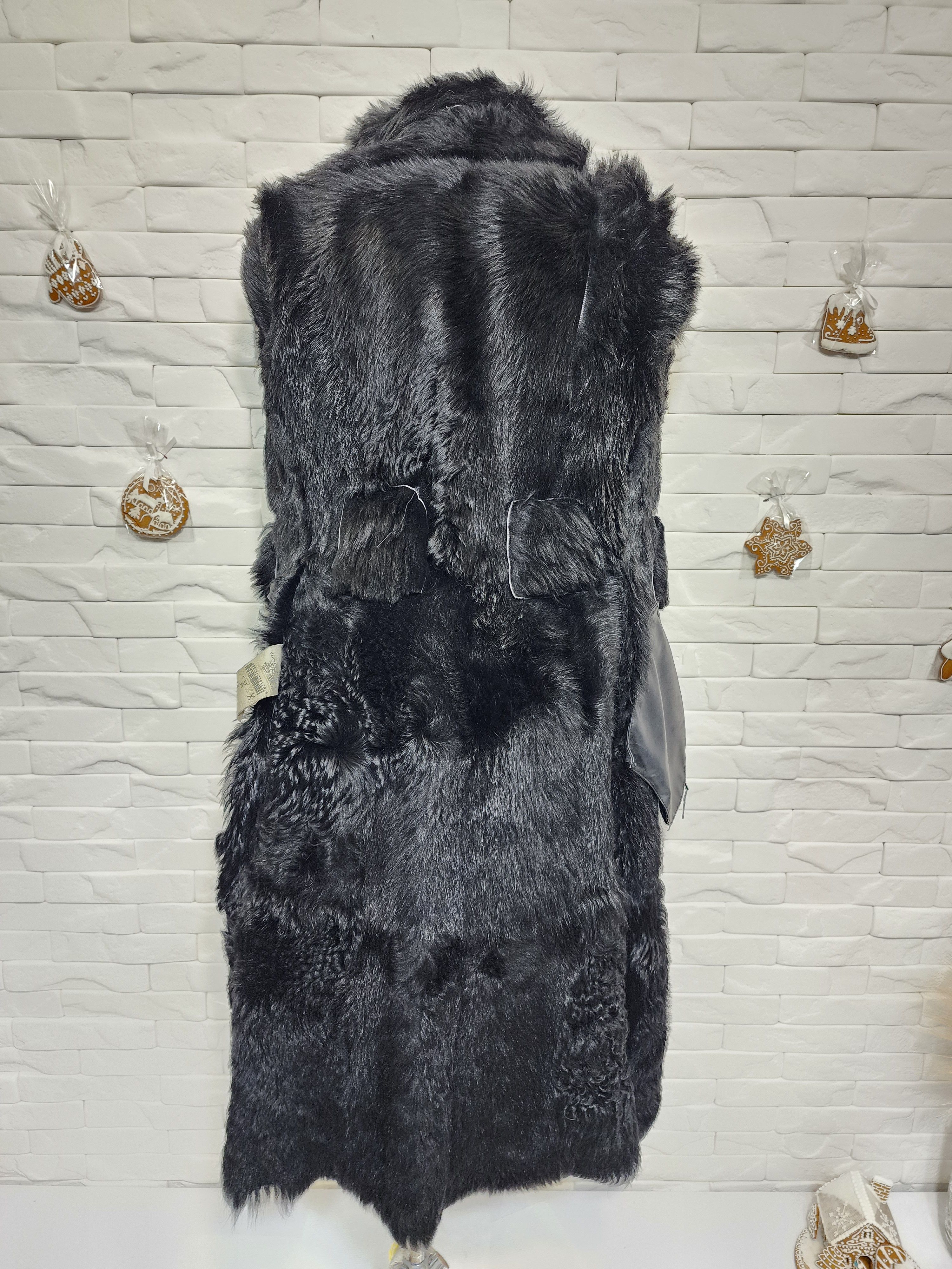Furla Gray Sheepskin Hooded Coat: Women's Fur Button-Up Coat Size M / US 6-8 / IT 42-44 - 7 Thumbnail