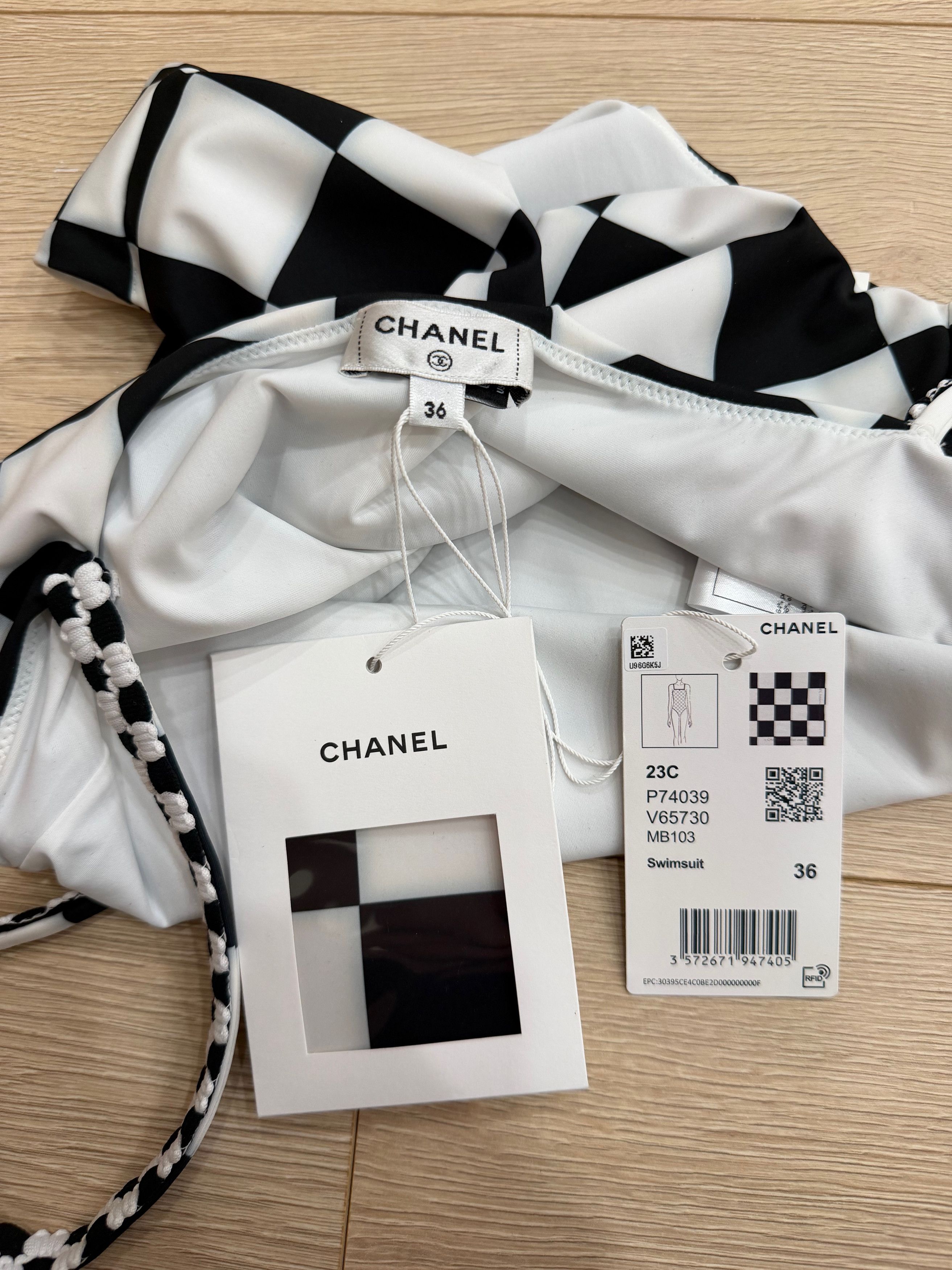 Chanel 23C White Checker CC Logo One Piece Swimsuit Bathingsuit 36 Size XS / US 0-2 / IT 36-38 - 13 Thumbnail
