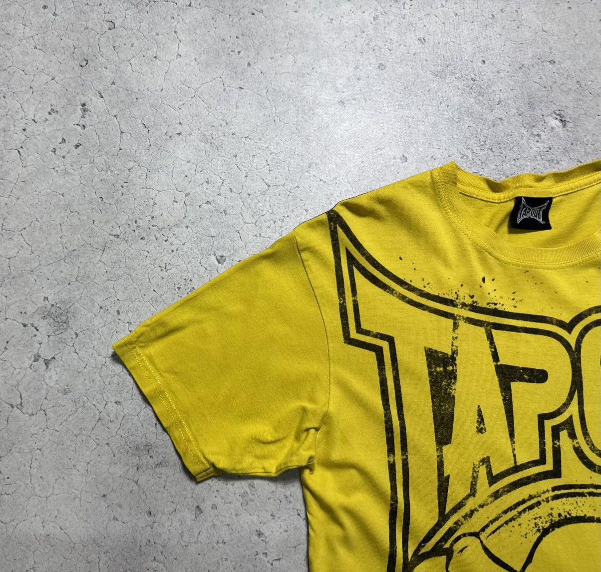 Tapout Tapout Over Print Skulls Big Logo T-Shirt Size M Size US M / EU 48-50 / 2 - 3 Thumbnail