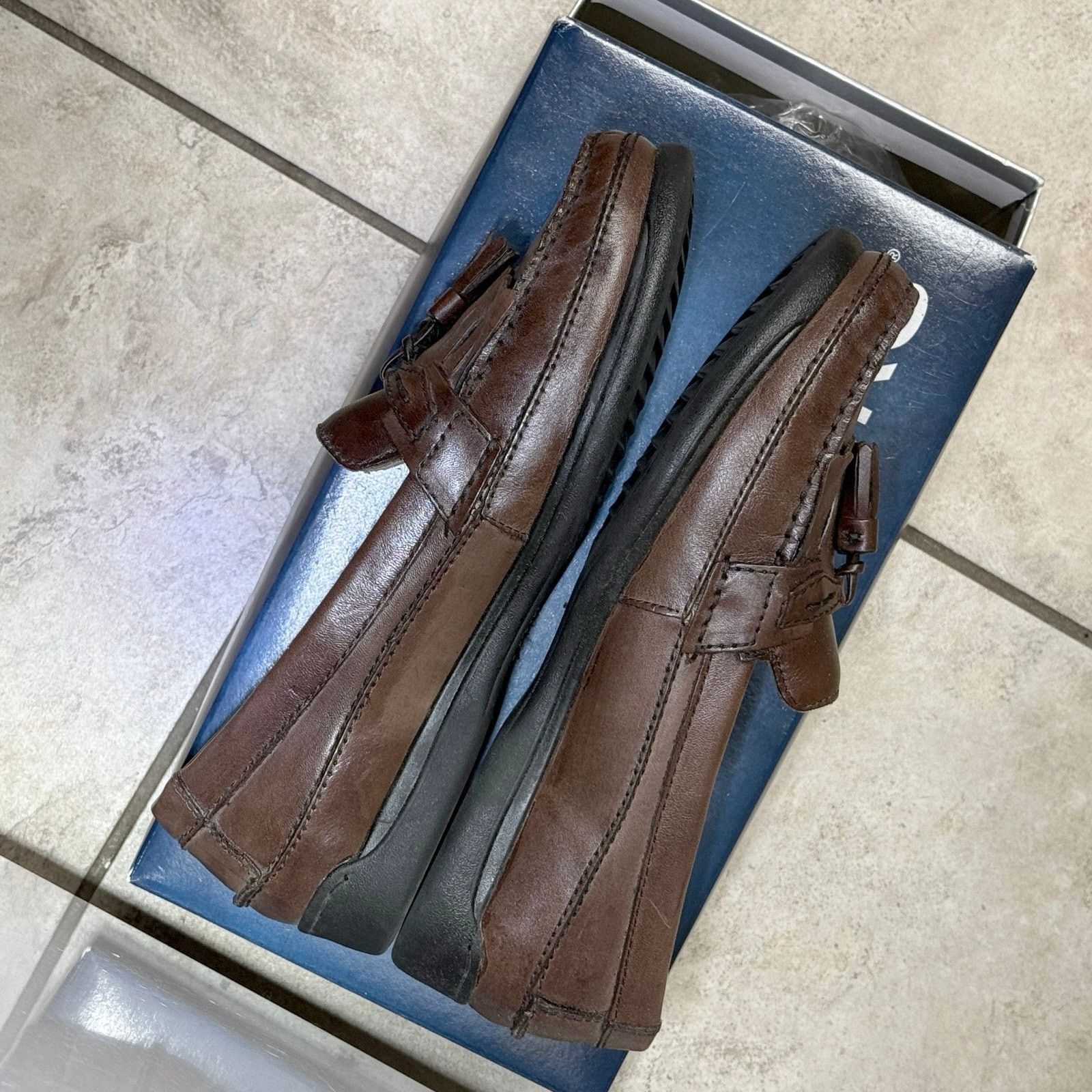 Dockers Dockers Sinclair Antique Brown men’s 8.5 Wide tassel loafers Size US 8.5 / EU 41-42 - 6 Thumbnail