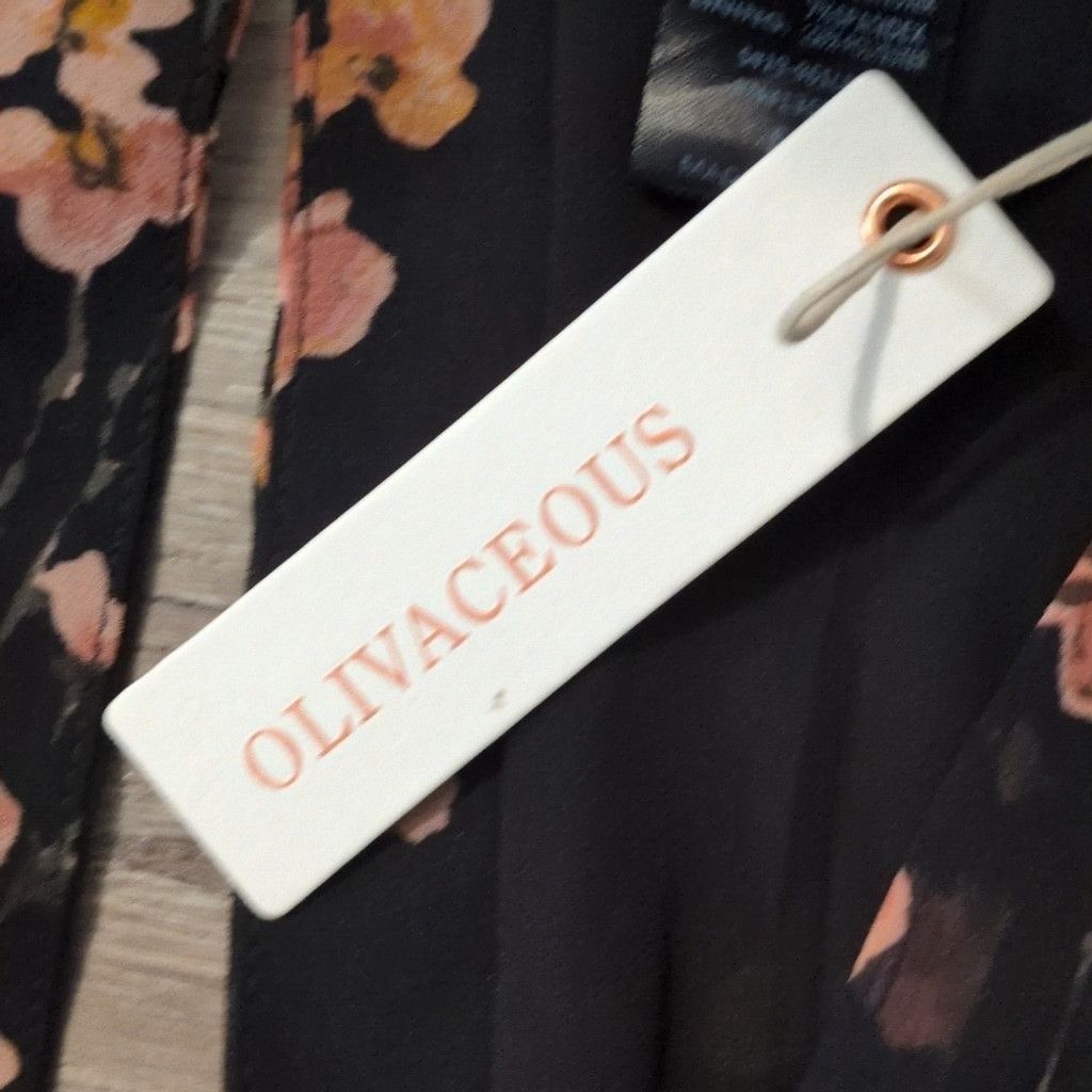 Other Olivaceous Sleeveless Floral Dressy Bodysuit Size Small Size S / US 4 / IT 40 - 4 Thumbnail