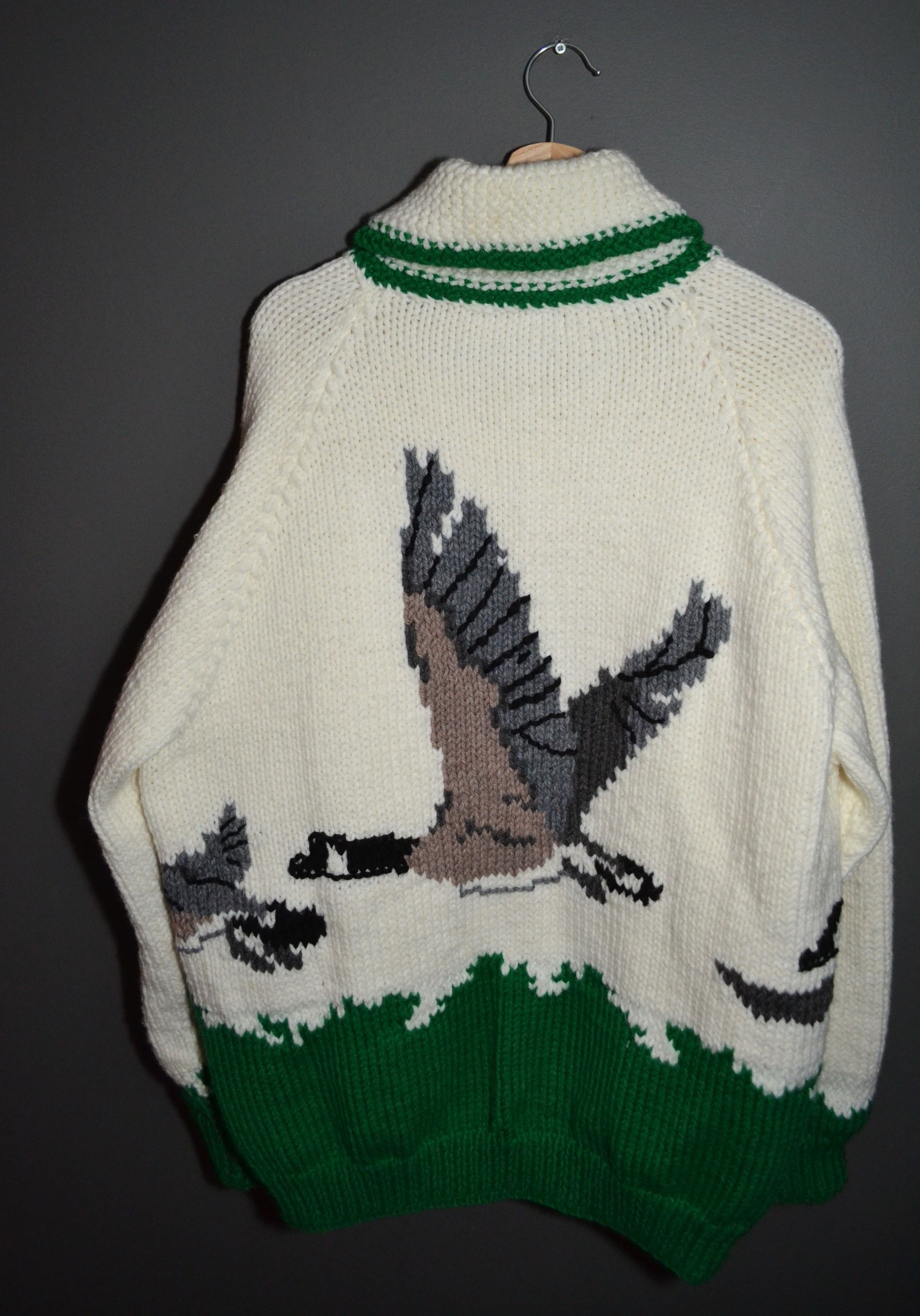 Handmade Cowichan Mary Maxim Canada Goose Hunt Sweater Cobra Chiken Size US L / EU 52-54 / 3 - 1 Thumbnail