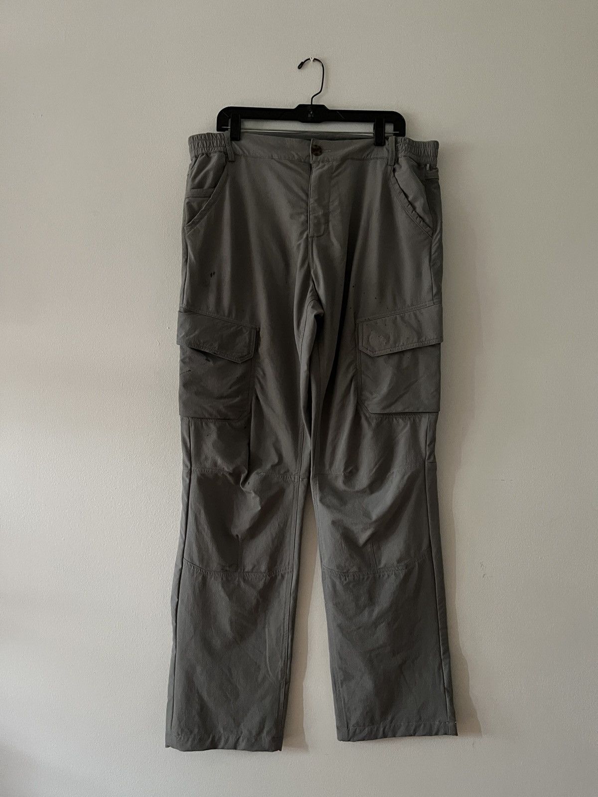 Arc'teryx Arcteryx Hiking Pants Grey XXL mens size gorpcore Size US 42 / EU 58 - 1 Thumbnail
