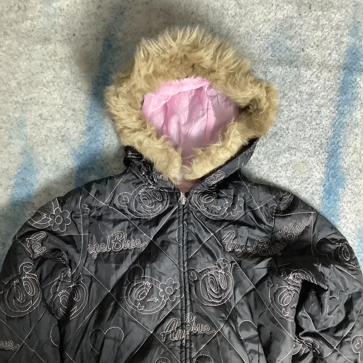 Angel Blue Angle Blue Fur Jakcet like if6w9 style Size US S / EU 44-46 / 1 - 2 Thumbnail