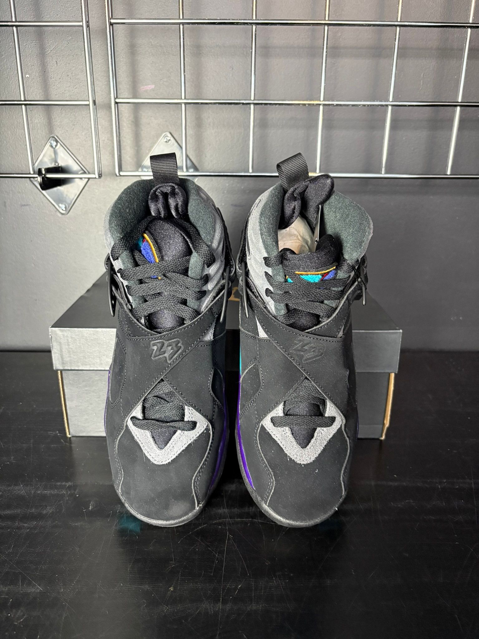 Jordan Brand Air Jordan 8 Retro "Aqua" (2025) (GS) - Size 5.5 Size US 5.5 / EU 38 - 3 Thumbnail