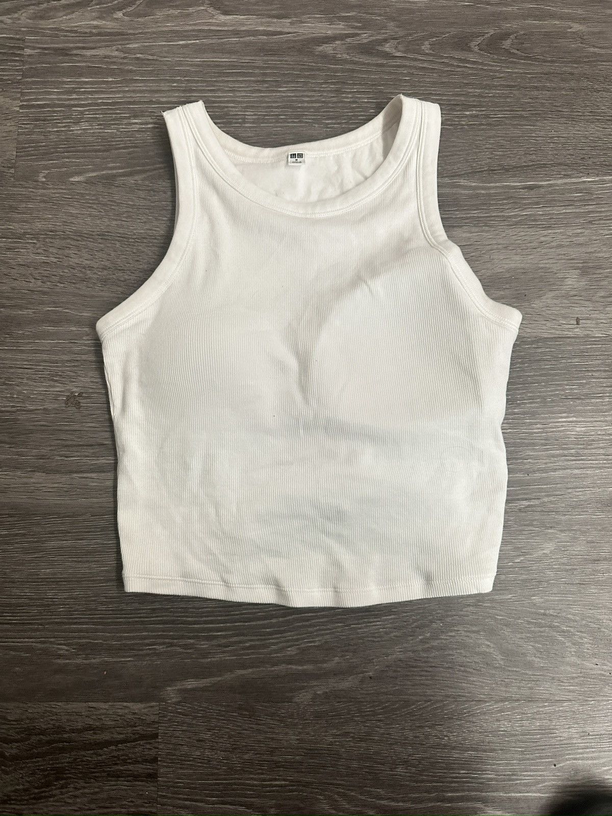 Uniqlo Uniqlo Padded Tank Top Size M / US 6-8 / IT 42-44 - 2 Thumbnail
