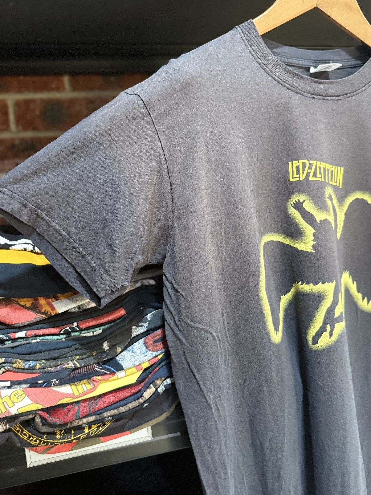 Band Tees Thrashed Vintage Led Zepplin Promo Sun Faded Tee Size US M / EU 48-50 / 2 - 7 Thumbnail
