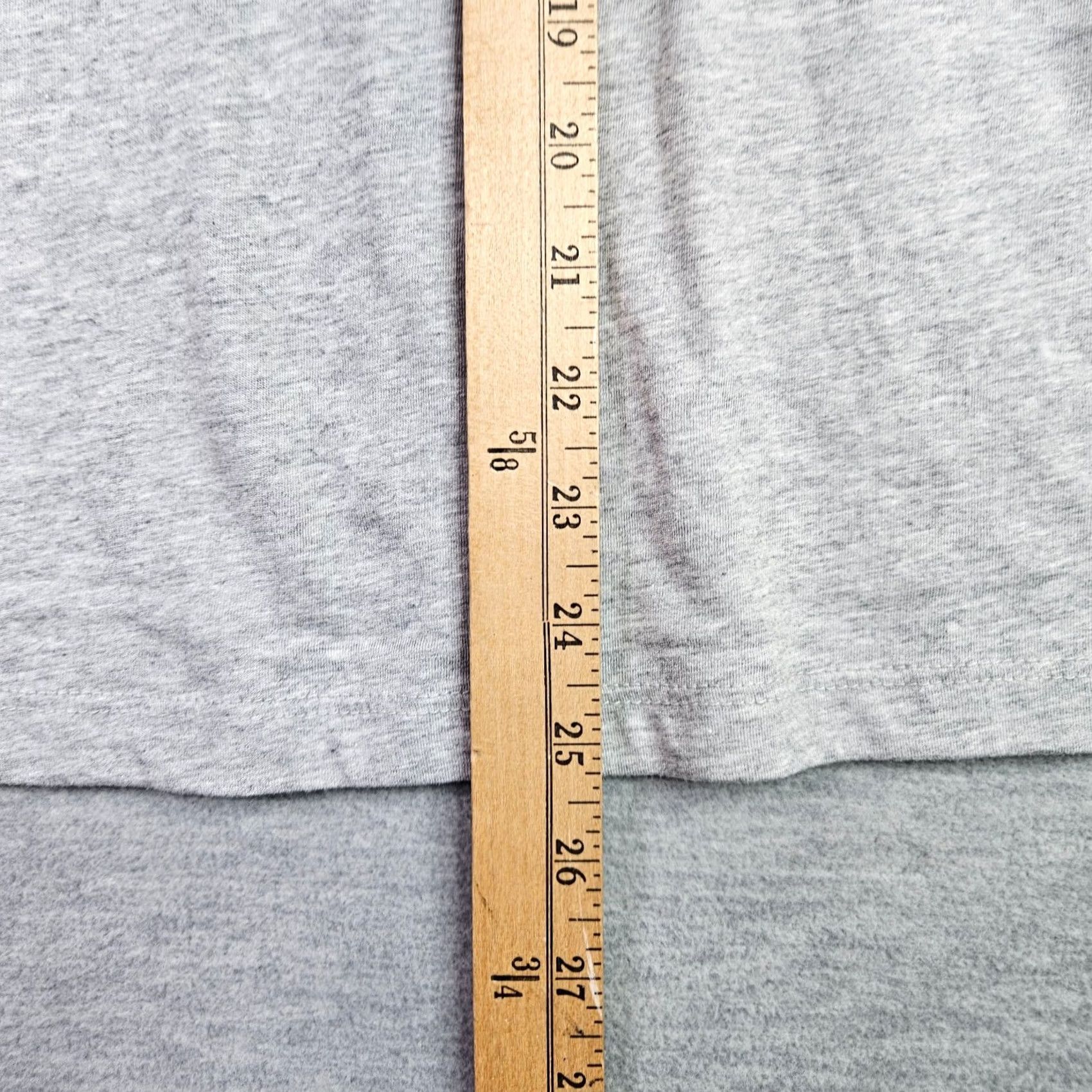 Nordstrom VINTAGE Nordstrom Women's XL Gray Heather Queen of the Pool Graphic T Shirt NWT Size XL / US 12-14 / IT 48-50 - 4 Thumbnail