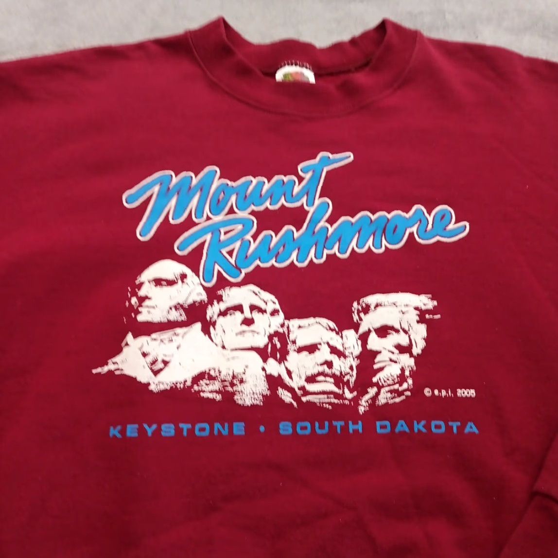 Fruit Of The Loom VINTAGE Fruit of the Loom Sweatshirt Mens Large Red Long Sleeve Pullover 2005 Crew Neck Cotton Blend Fleece Size US L / EU 52-54 / 3 - 2 Thumbnail