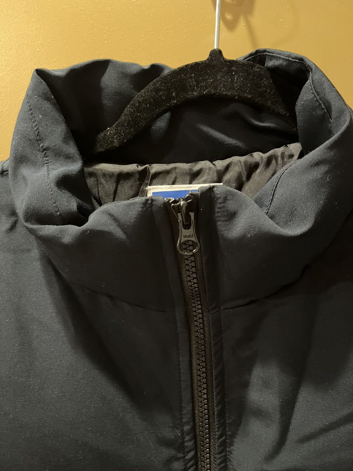Undefeated Undefeated Vest - Dark blue. - Size Medium Size US M / EU 48-50 / 2 - 5 Thumbnail