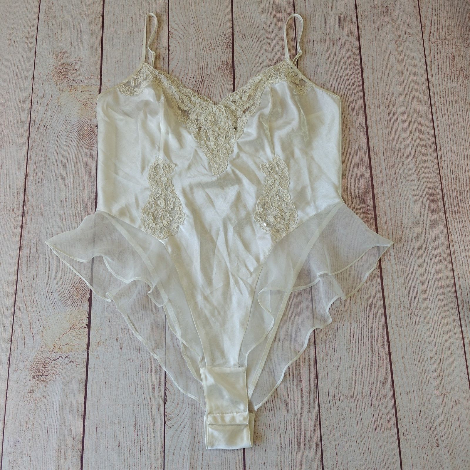 Victoria's Secret Vintage 90s embellished lace chiffon teddy sz M Size ONE SIZE - 5 Thumbnail