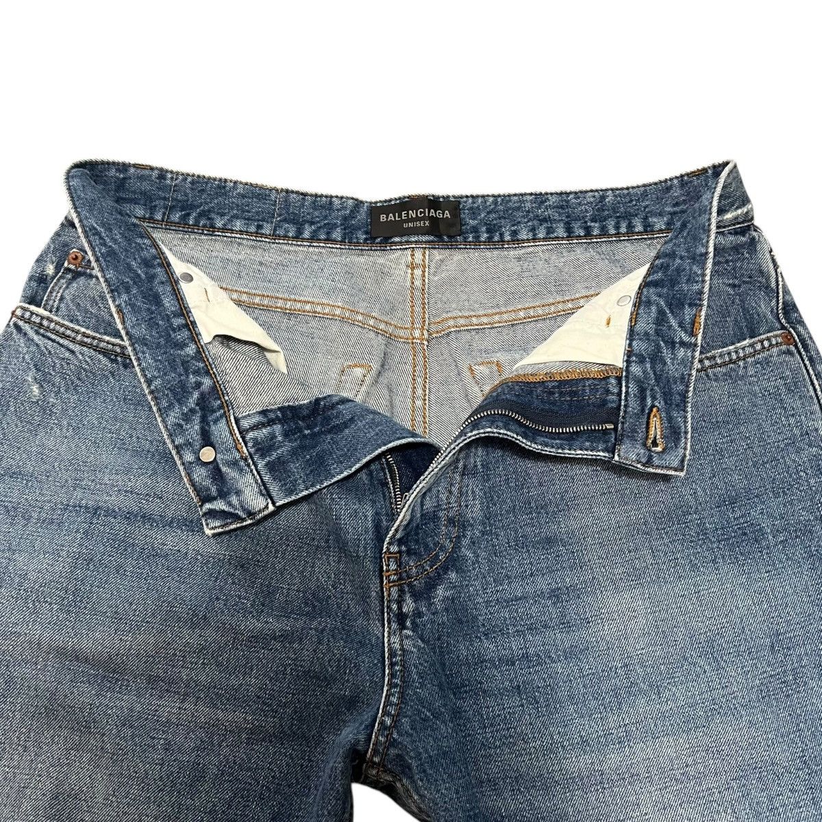 Balenciaga BALENCIAGA 2023SS Distressed Wide Fit Straight Denim Pants Size US 33 - 4 Thumbnail