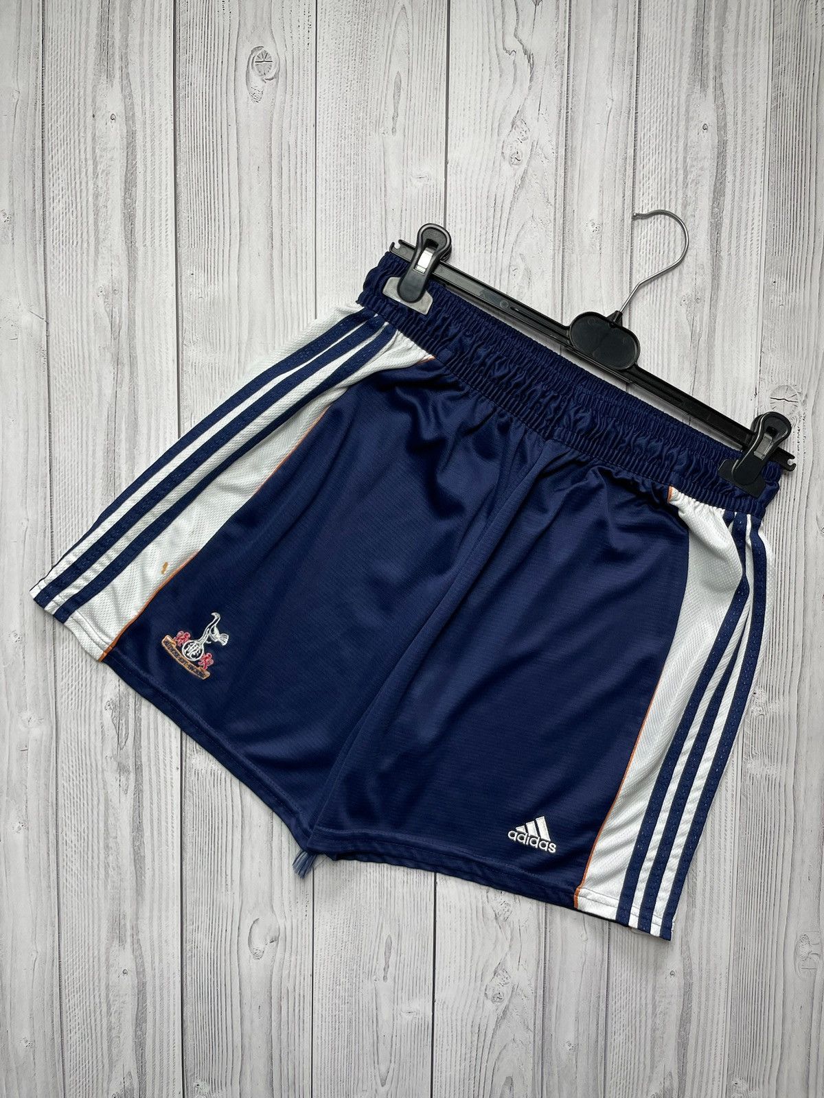 Adidas × Vintage Vintage adidas Tottenham soccer shorts size L logo Size US 34 / EU 50 - 1 Thumbnail