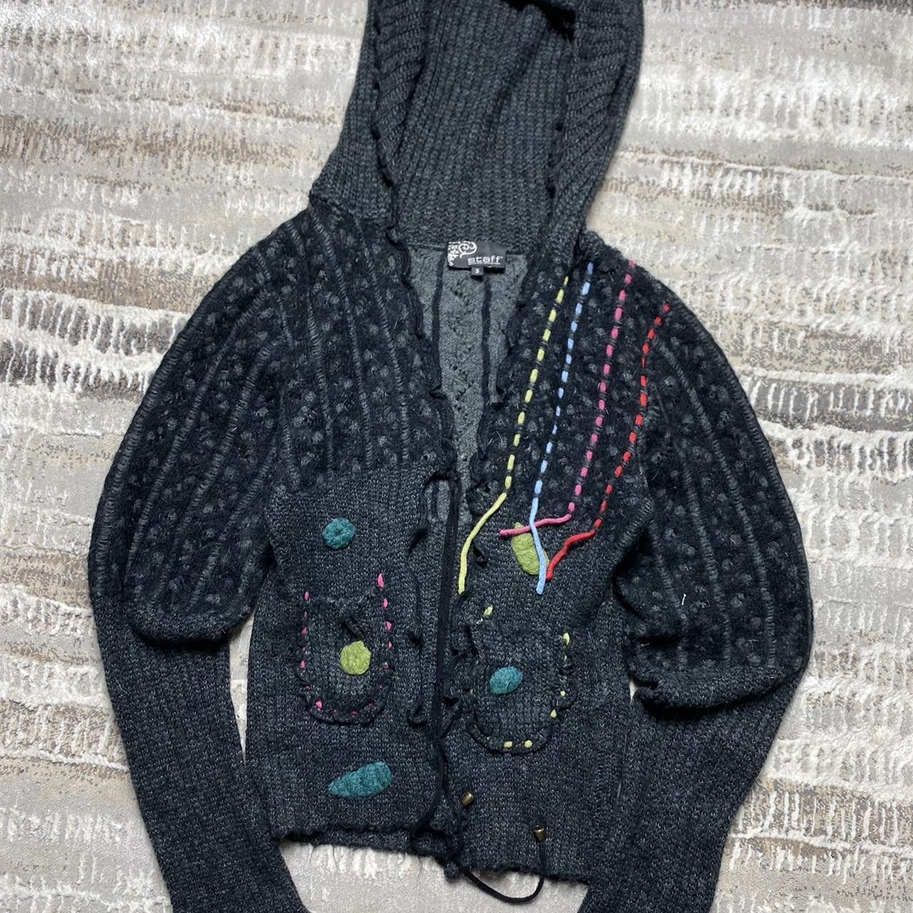 Japanese Brand Avant Garde Hand-Knit Hooded Cardigan Grey S Size S / US 4 / IT 40 - 2 Thumbnail