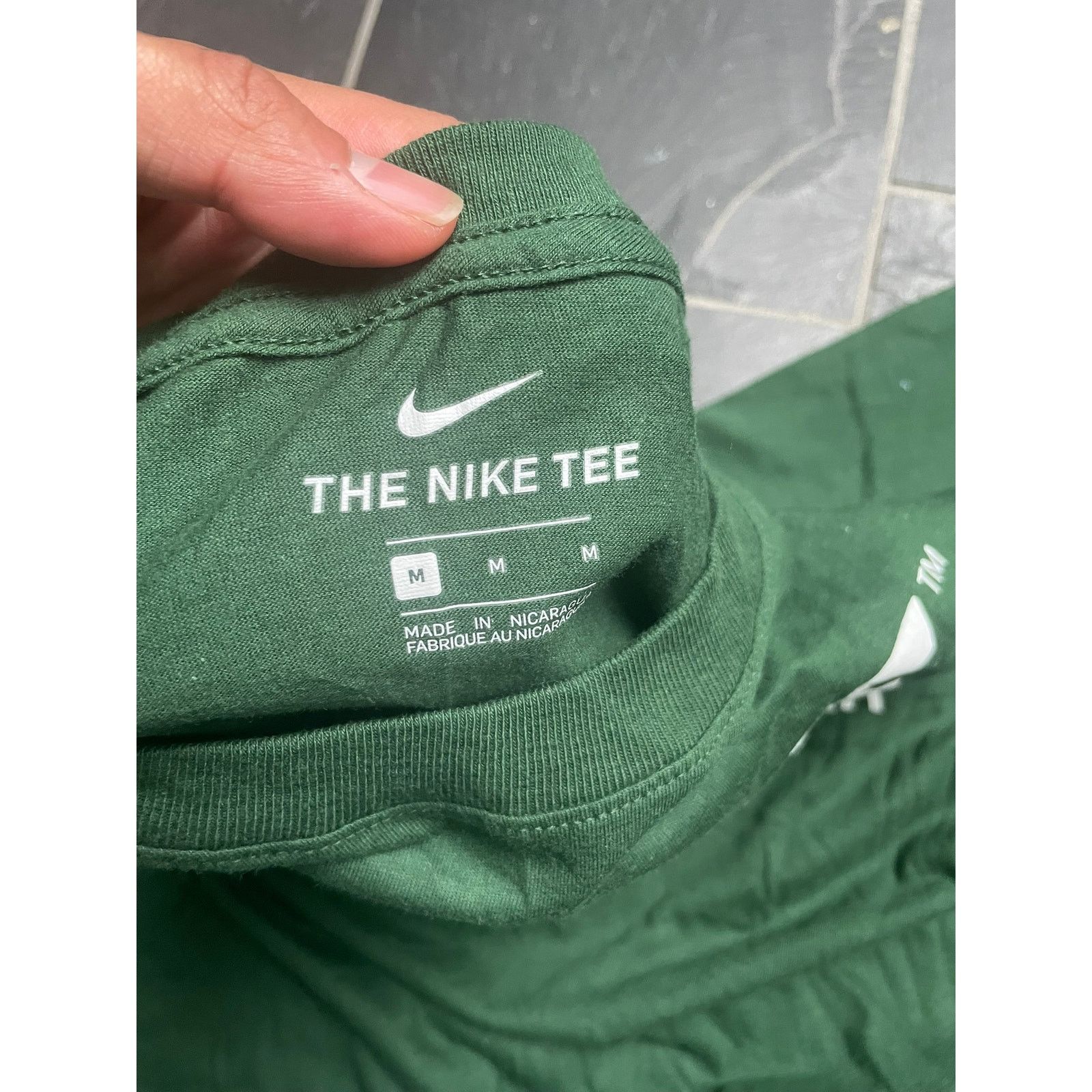 Nike NEW Nike Logo Tshirt Green White Size Medium MENS Size US M / EU 48-50 / 2 - 4 Thumbnail