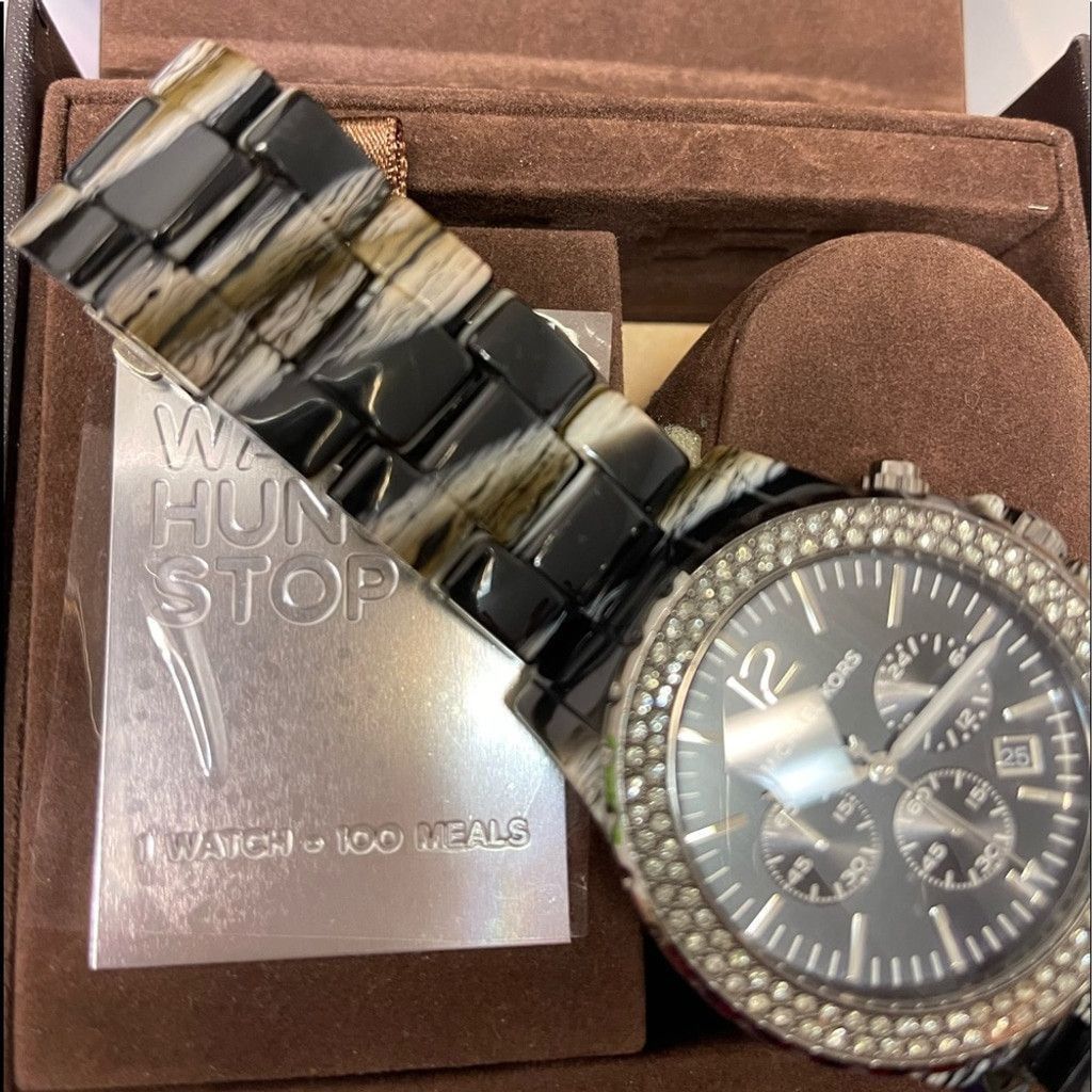 Michael Kors Michael Kors Black w brown Watch like new in box Size ONE SIZE - 9 Thumbnail