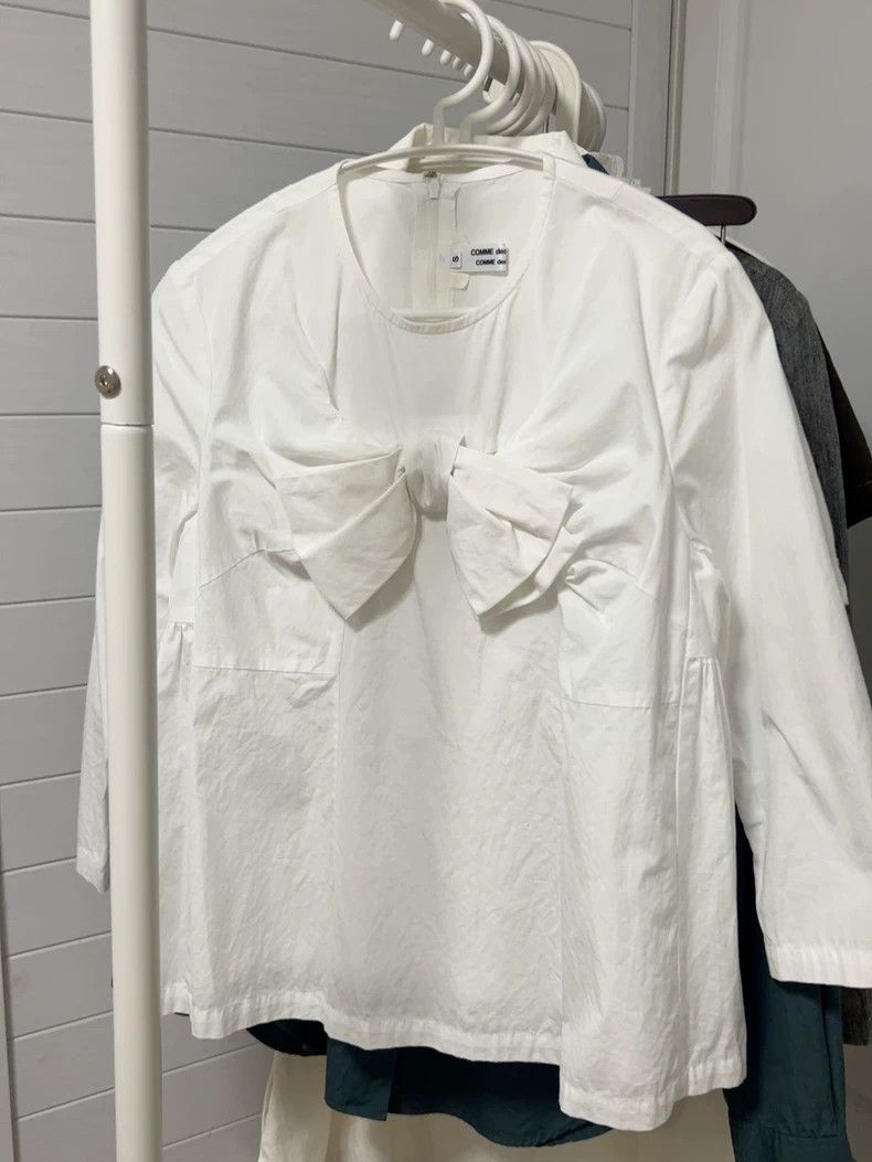 Comme des Garcons Comme Des Garcons 3D Butterfly Shirt 2505-Nextarrow Size S / US 4 / IT 40 - 1 Thumbnail