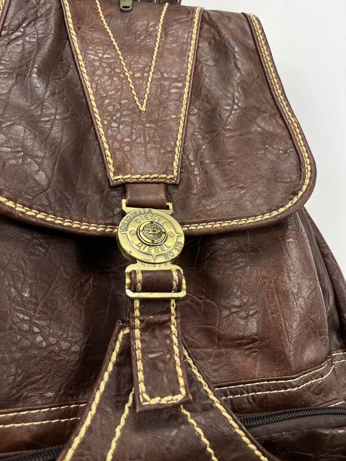 Diesel × Diesel Black Gold Vintage Diesel 90s Leather Backpack Sling Bag 90s Size ONE SIZE - 11 Thumbnail