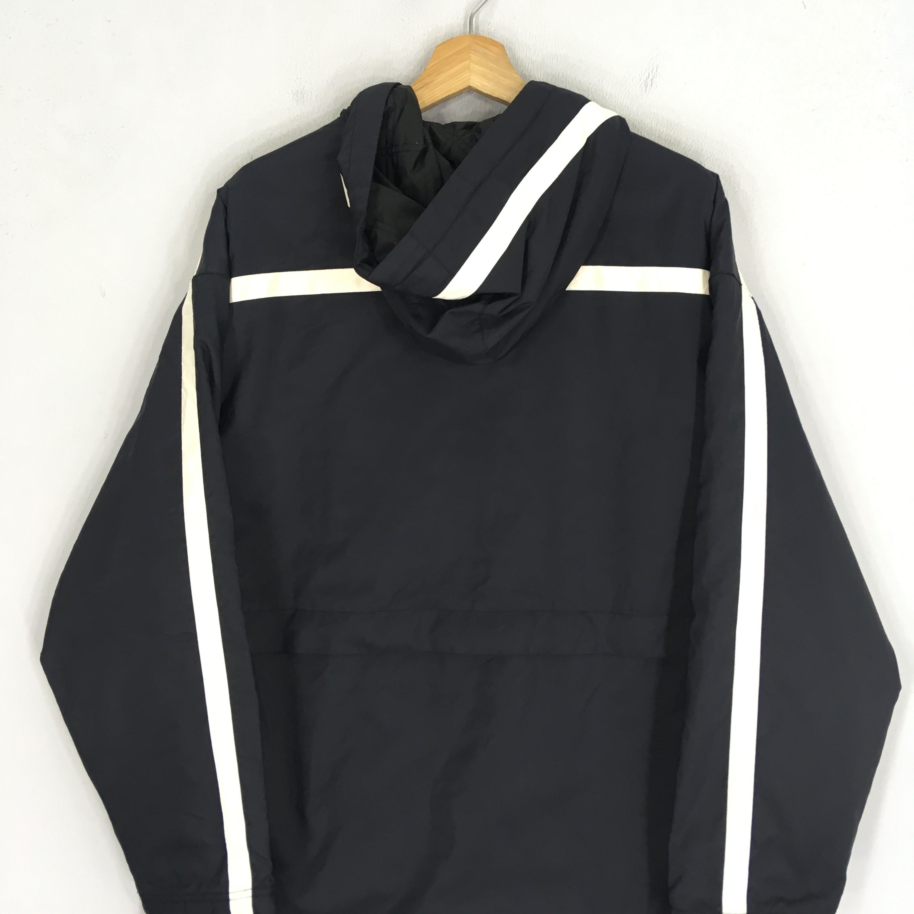 Nike Vintage 90's Nike Windbreaker Jacket Sportswear Nike Swoosh Size US M / EU 48-50 / 2 - 6 Thumbnail