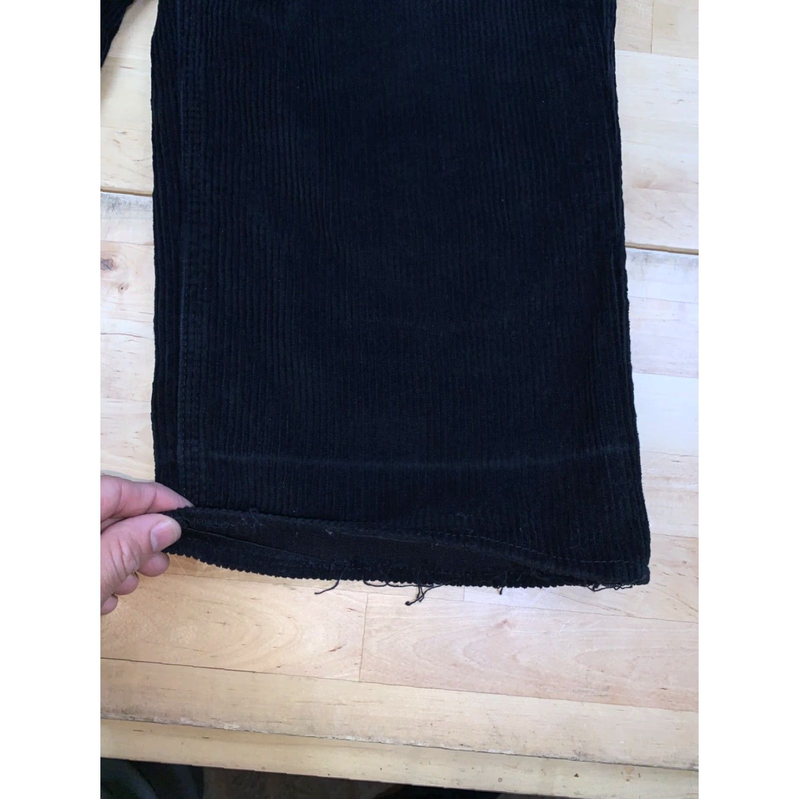 Empyre Empyre Pants Womens 0 Black Corduroy Cropped Wide-Leg Inseam 20 in Punk Skate Tori Size 25" / US 0 / IT 36 - 4 Thumbnail