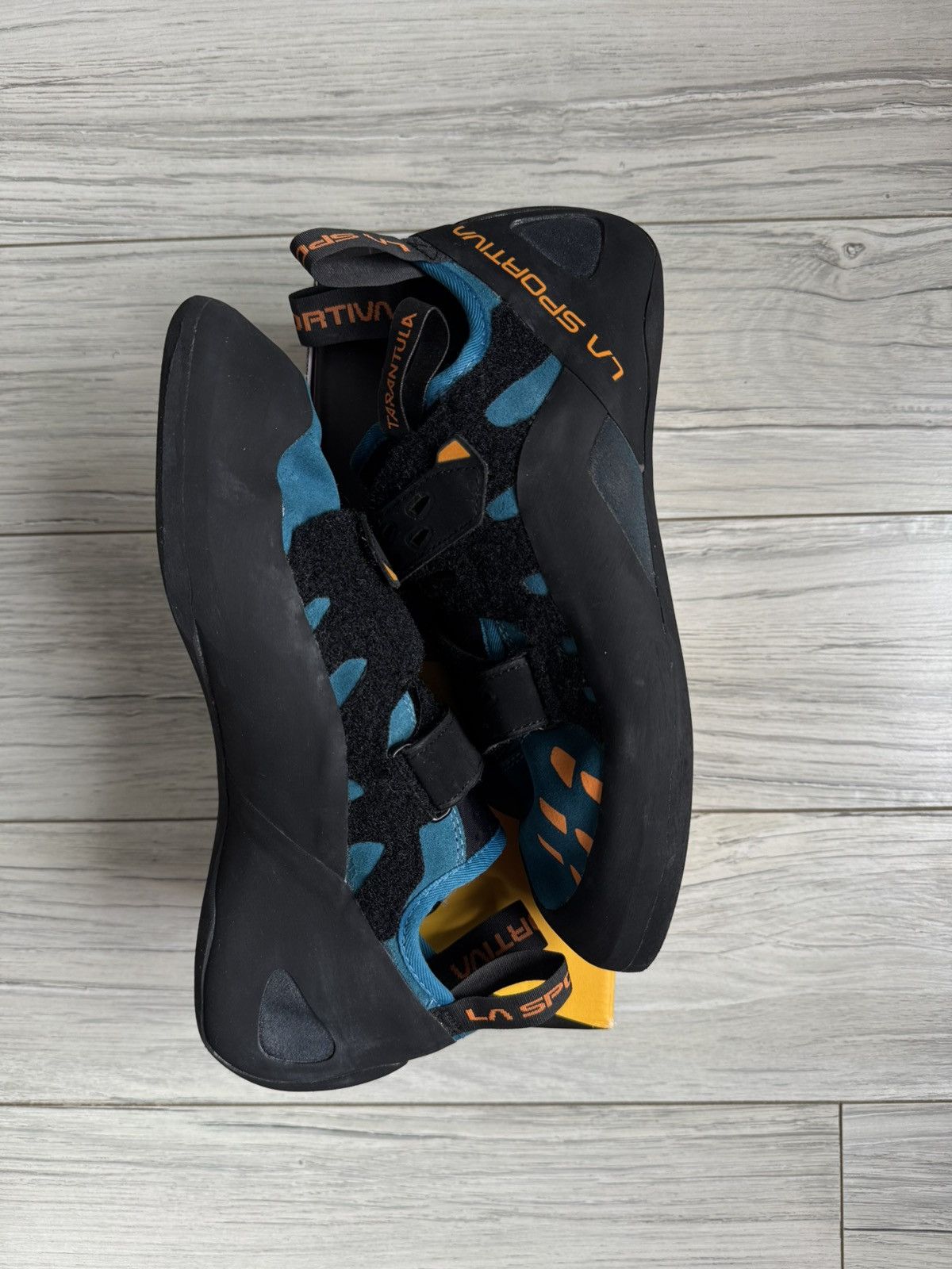 La Sportiva La Sportiva Tarantula EU 45.5 Size US 12 / EU 45 - 2 Thumbnail