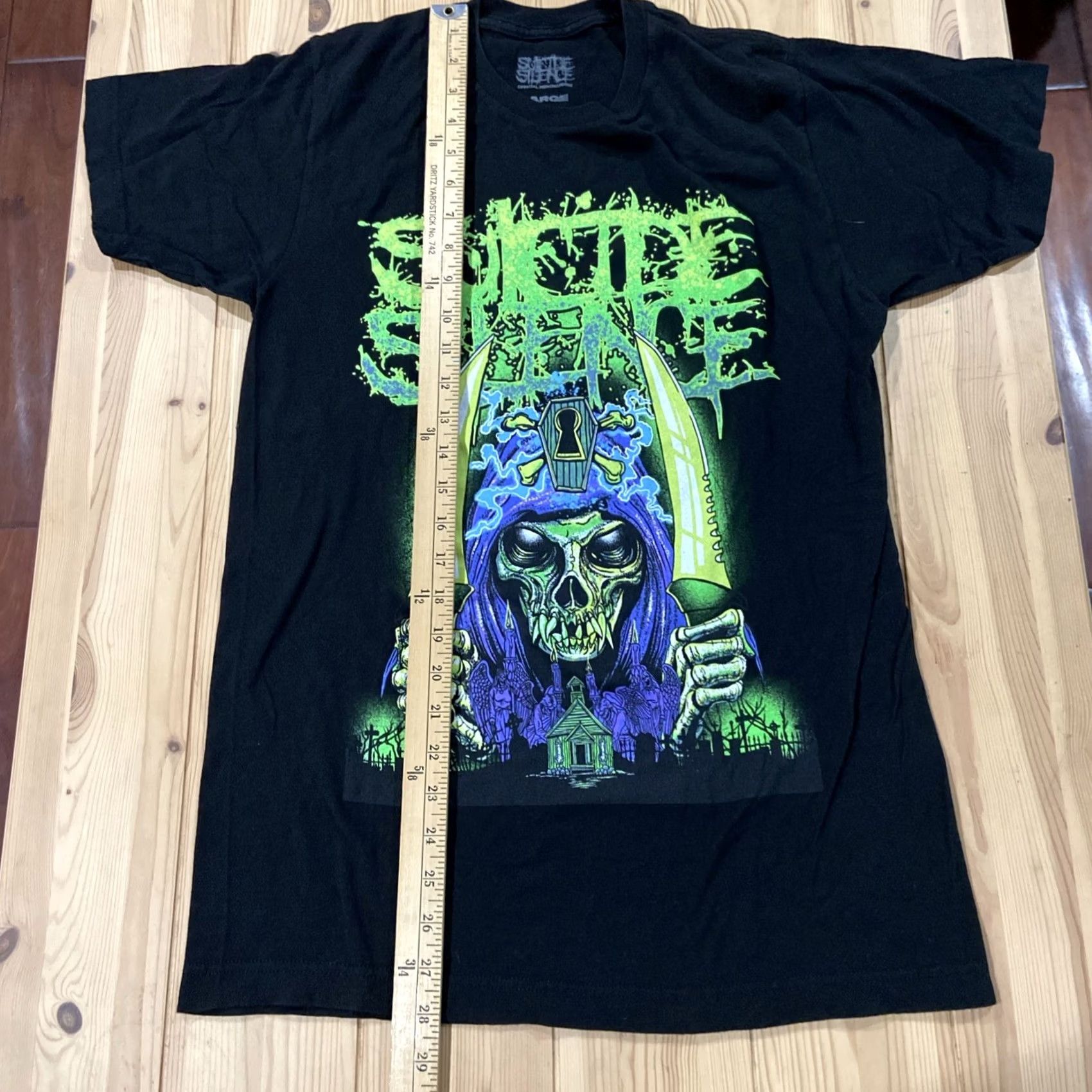 Gildan Womens Suicide Silence Reaper Blades Boyfriend Fit Large Metal Punk Band Tee Shirt L Black Mens Womens Boys Girls Size L / US 10 / IT 46 - 4 Thumbnail