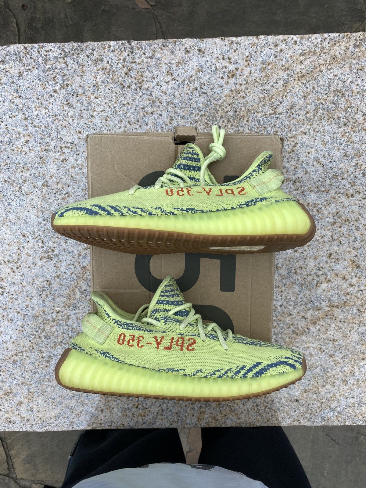 Adidas Yeezy Boost 350 V2 Semi Frozen Yellow B37572 Mens SZ 9 Size US 9 / EU 42 - 2 Thumbnail