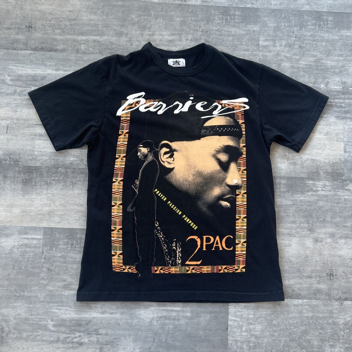 Barriers Barriers 2Pac graphic t-shirt Size US L / EU 52-54 / 3 - 1 Thumbnail