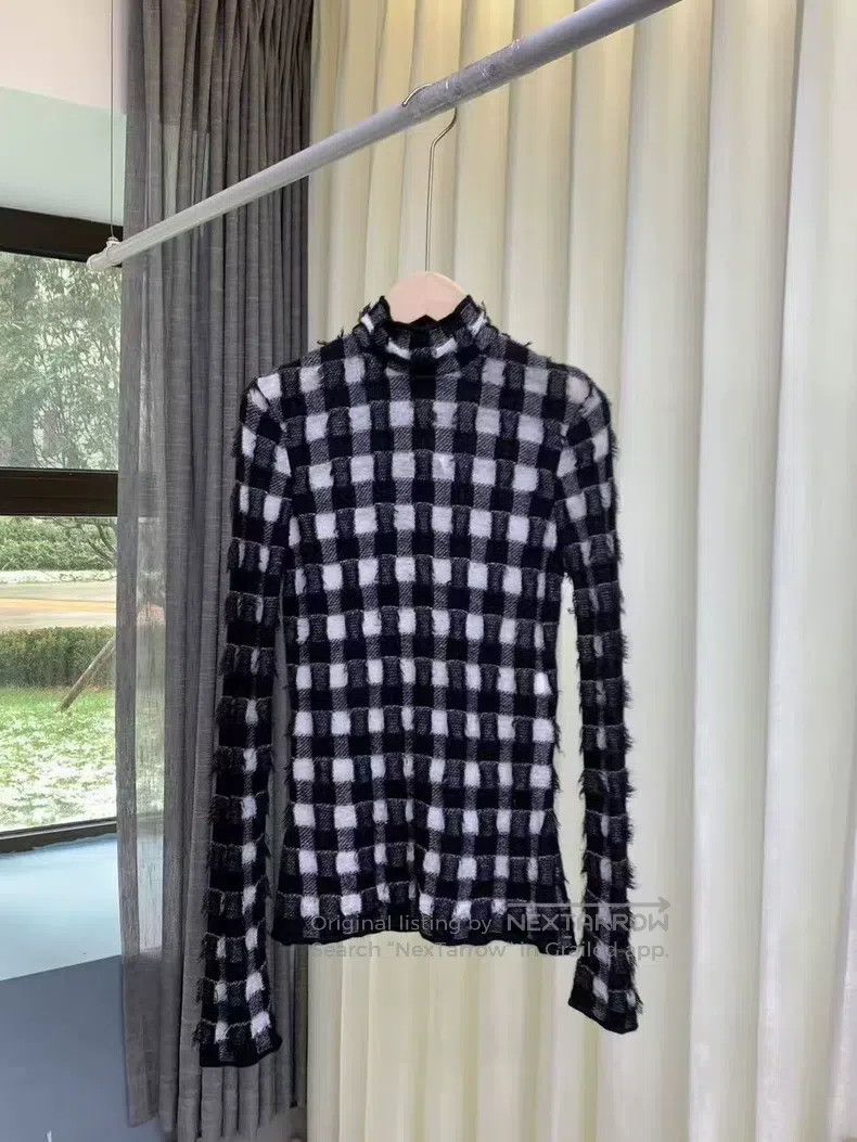 Dior Dior Colour-blocked knitted long sleeves Size XS / US 0-2 / IT 36-38 - 2 Thumbnail