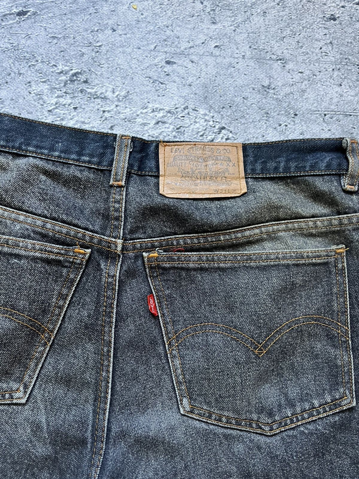 Levi's × Vintage Vintage Levi’s shorts y2k 90s Size US 31 - 4 Thumbnail