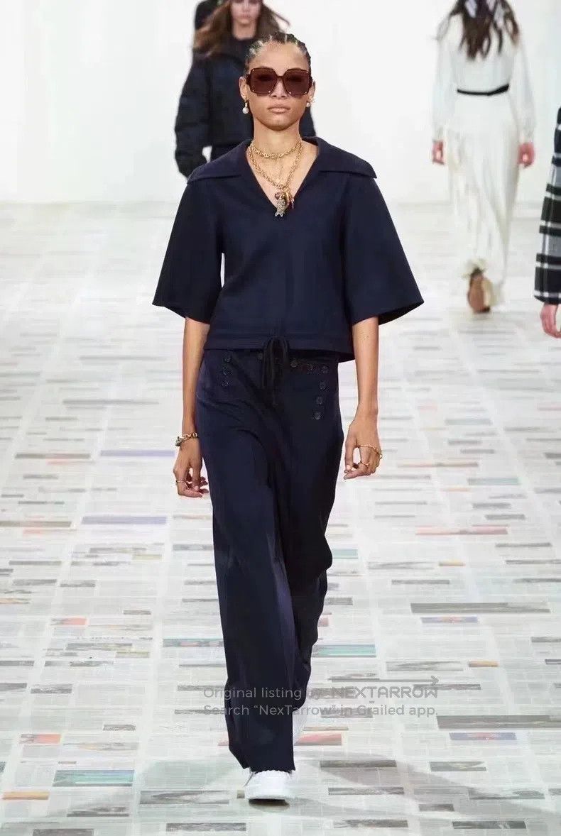 Dior Dior Show wool medium and short coat Size S / US 4 / IT 40 - 4 Thumbnail