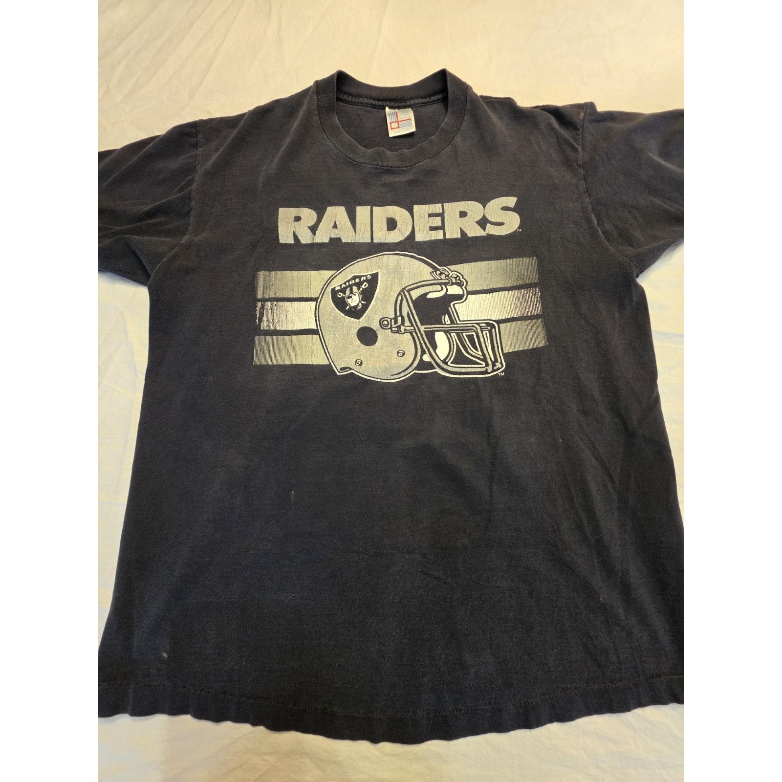 Other Vintage Raiders Made USA Single Stitch Black Short Sleeve Size US XL / EU 56 / 4 - 1 Thumbnail