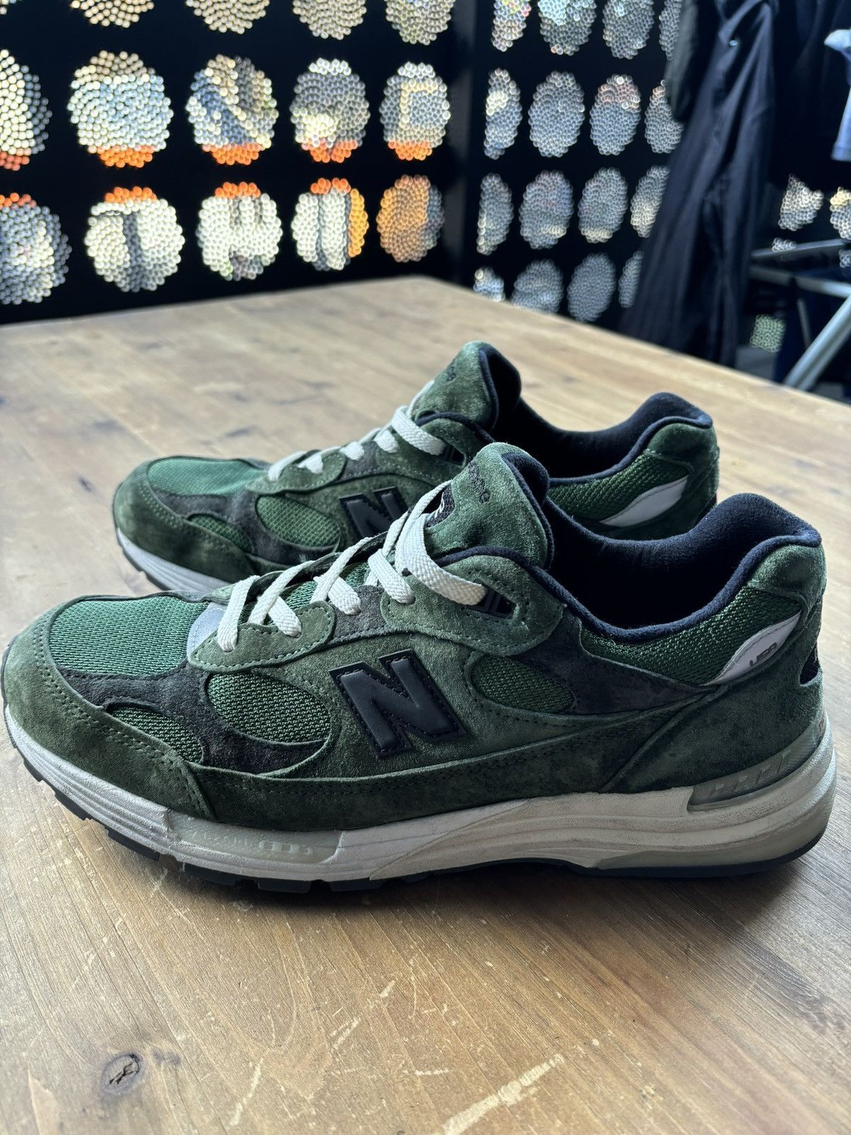 JJJJound × New Balance New Balance 992 Jjjjound Green Size US 11 / EU 44 - 3 Thumbnail