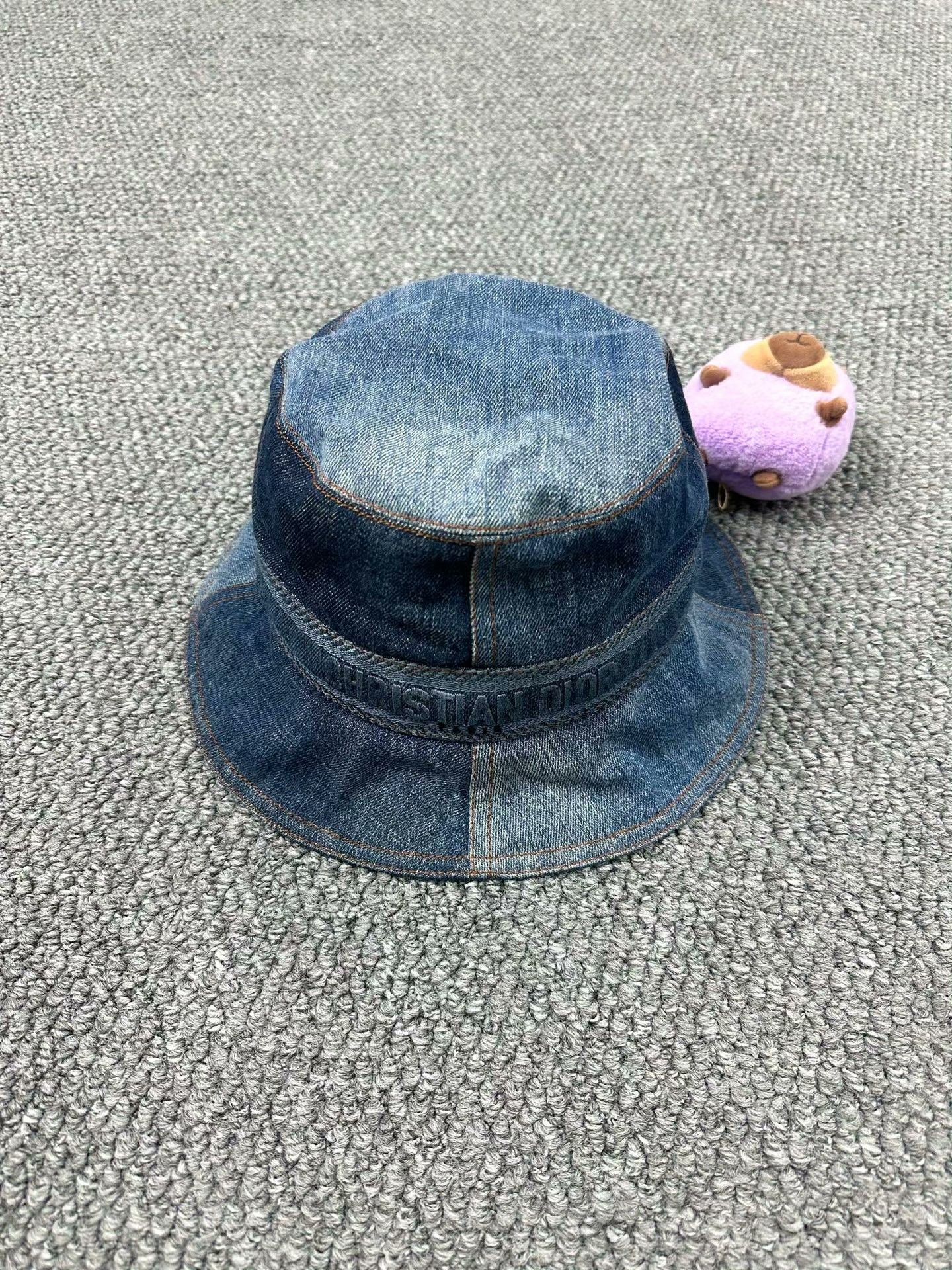 Dior Dior Blue Embroidered Logo Denim Bucket Hat Size ONE SIZE - 1 Thumbnail