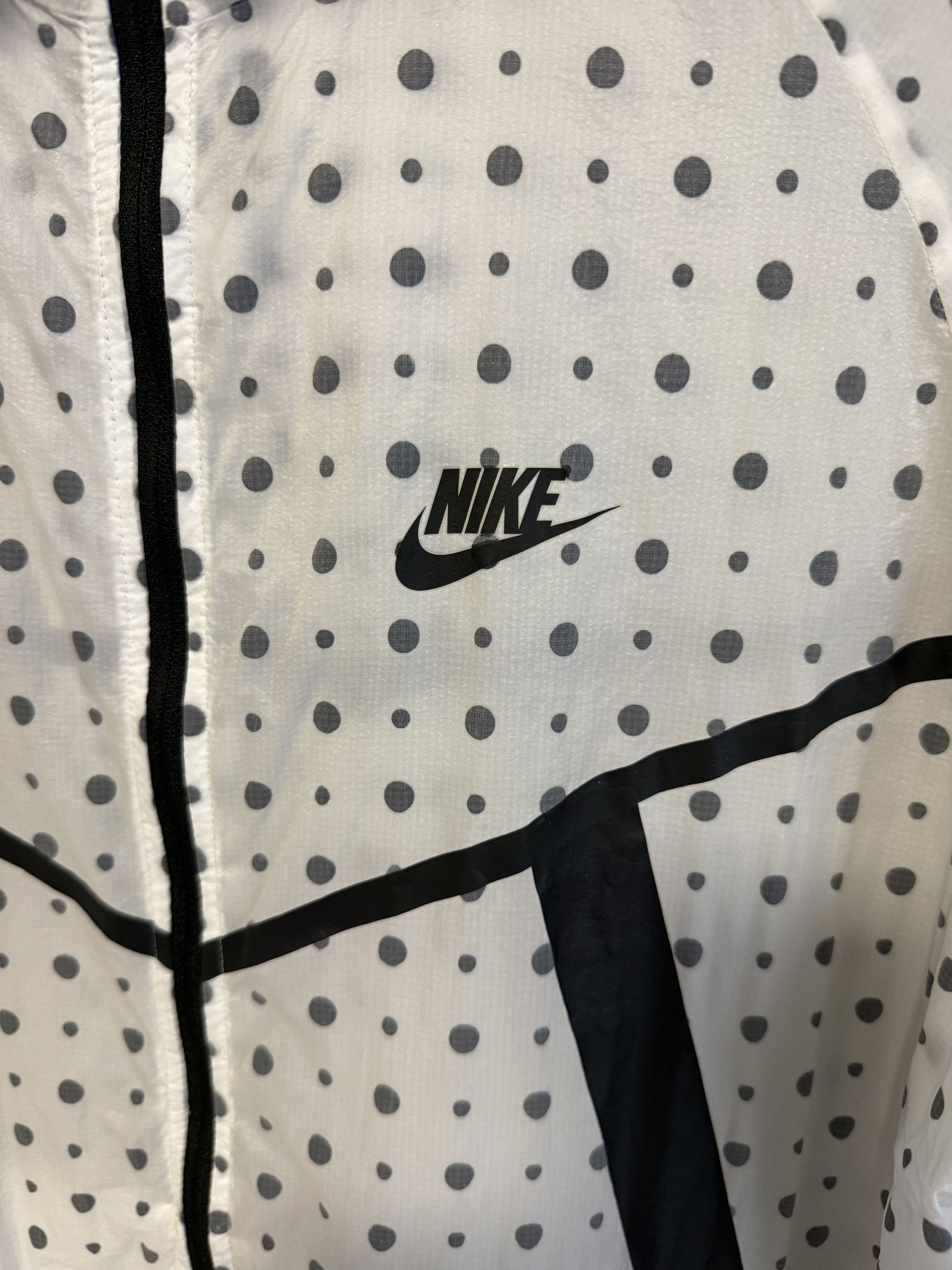 Nike Nike Tech Hyperfuse Windrunner Jacket SIZE L Size US L / EU 52-54 / 3 - 4 Thumbnail
