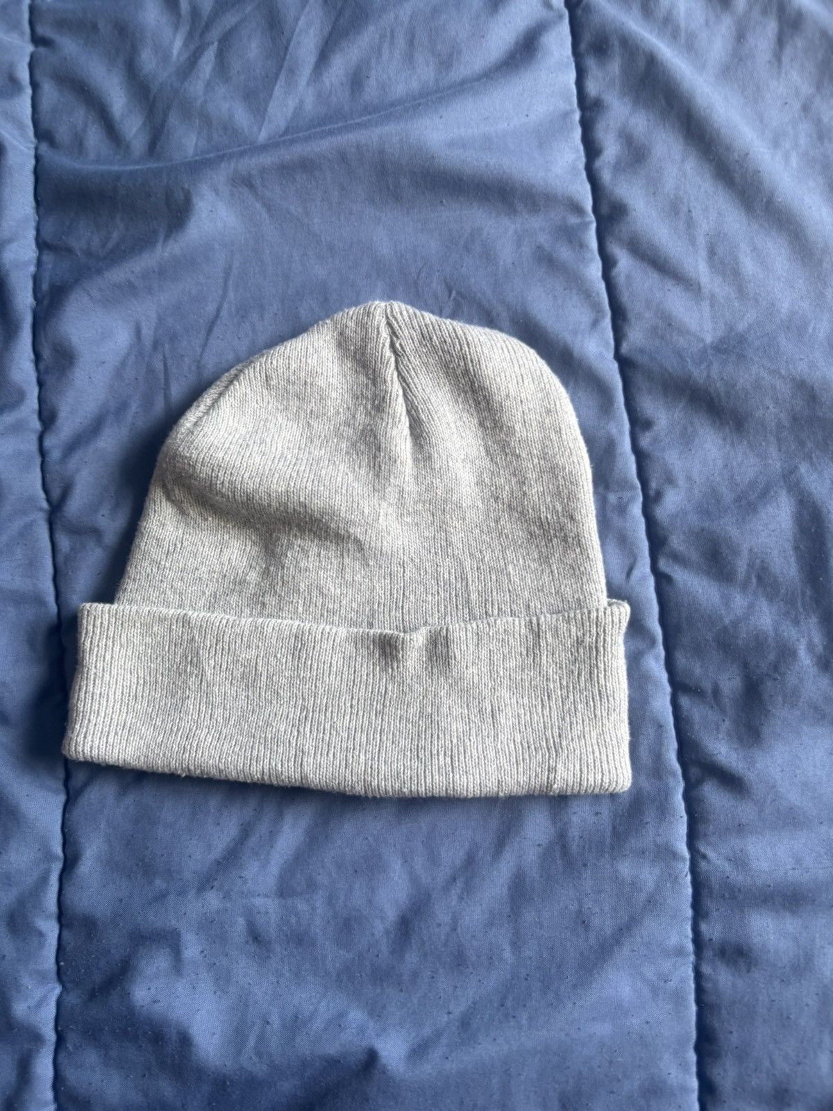 Other Gray Knit Beanie Unisex One Size Stretch Casual Winter Fall Size ONE SIZE - 1 Thumbnail