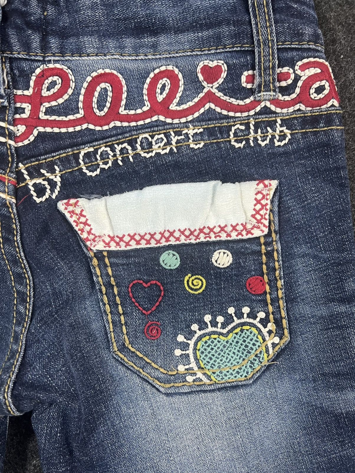 If Six Was Nine Lolita Embroidery Flare Jeans Red Pepper Riobera Size US 29 - 7 Thumbnail