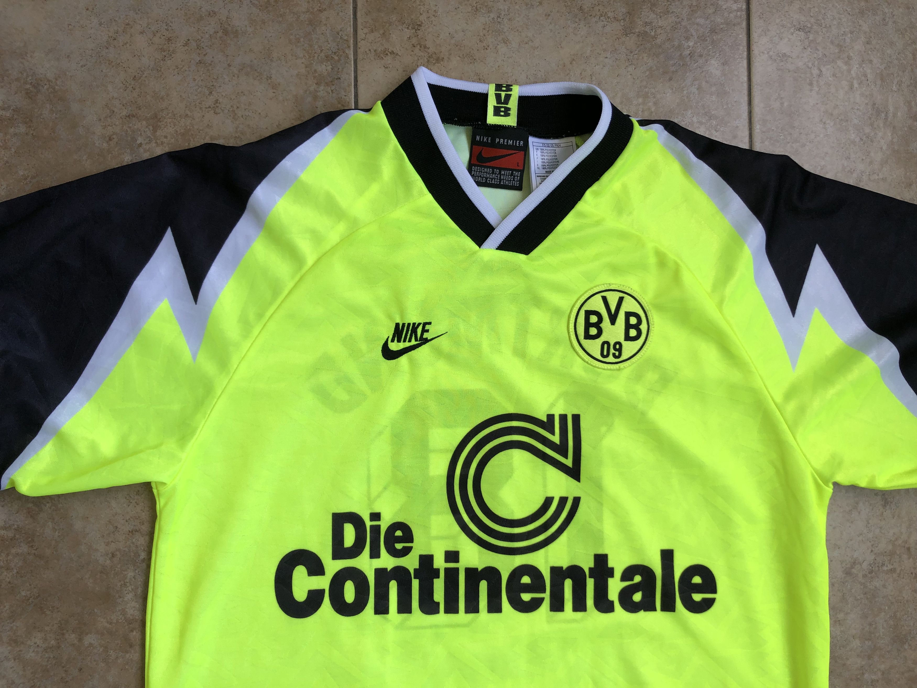 Nike Borussia Dortmund Home Football Shirt 1995-1996 #18 Ricken Size US L / EU 52-54 / 3 - 3 Thumbnail