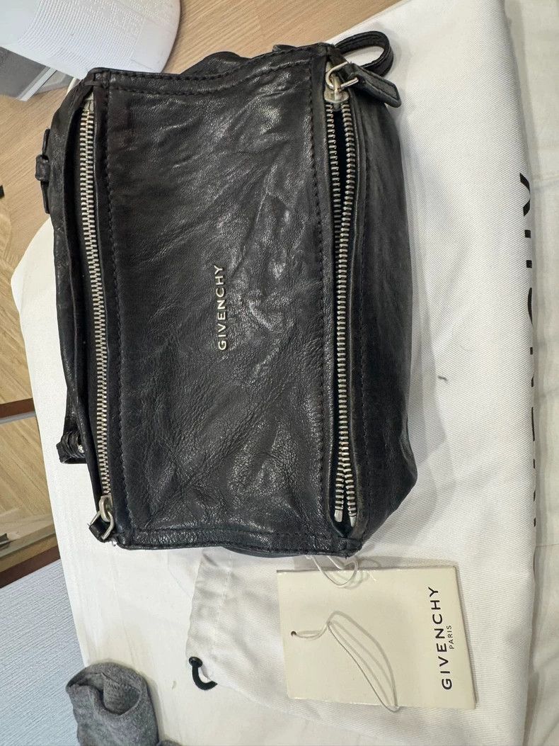 Givenchy Givenchy Pandora mini black crossbody bag Size ONE SIZE - 1 Thumbnail